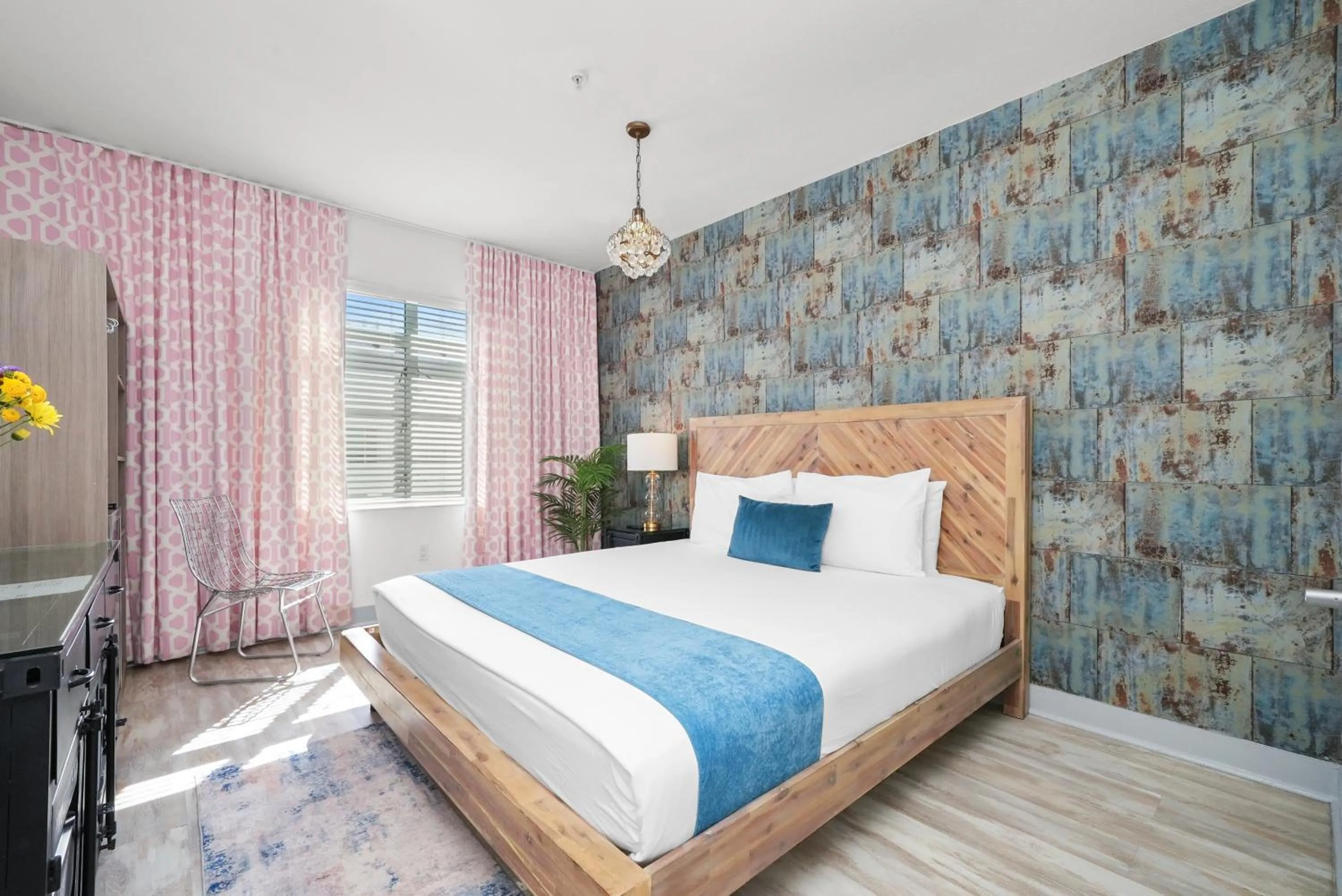  Standard King Room in Whitelaw Hotel