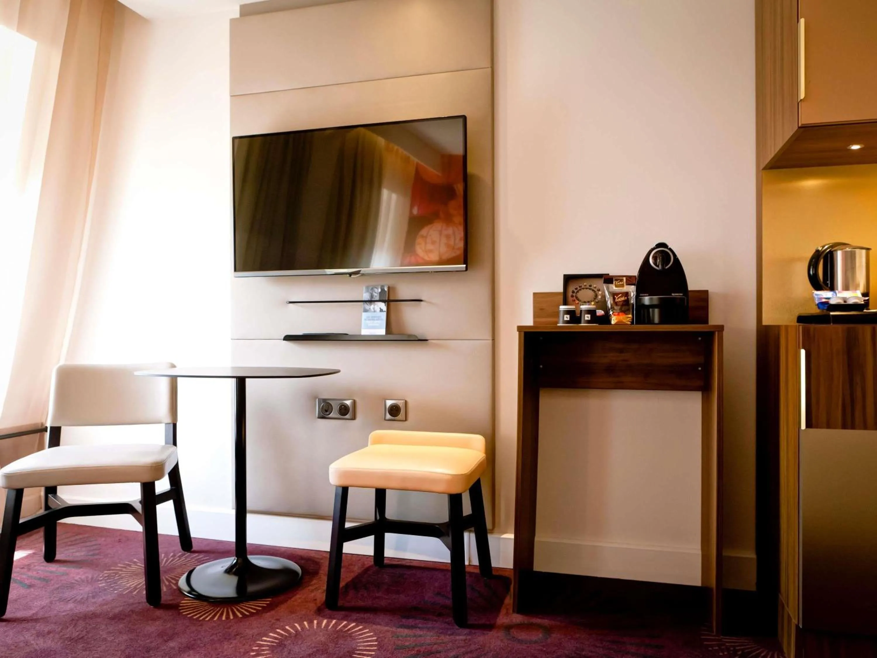 Privilege Double Room in Mercure Lyon Centre Plaza République