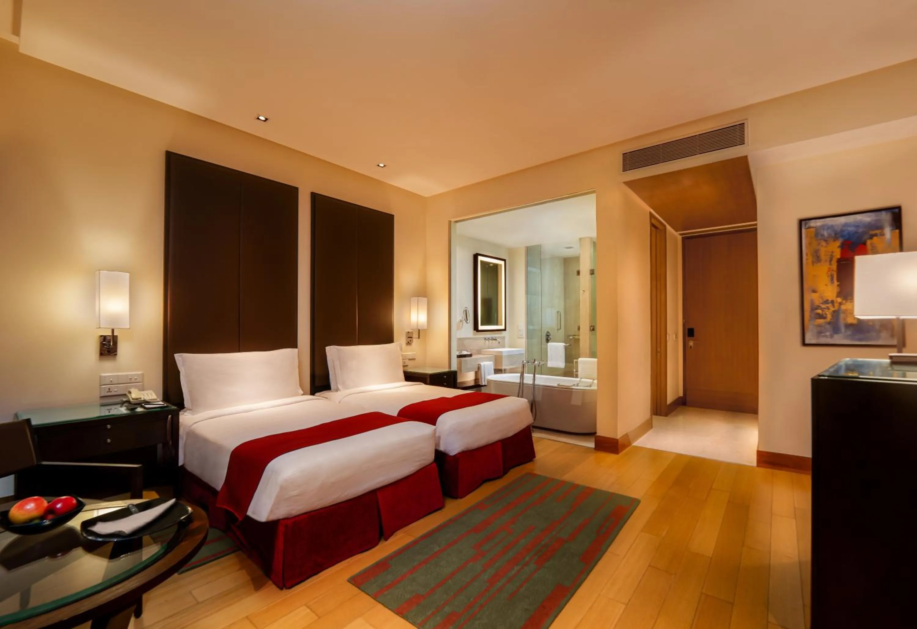 Premier Room Twin Bed in Trident Hyderabad