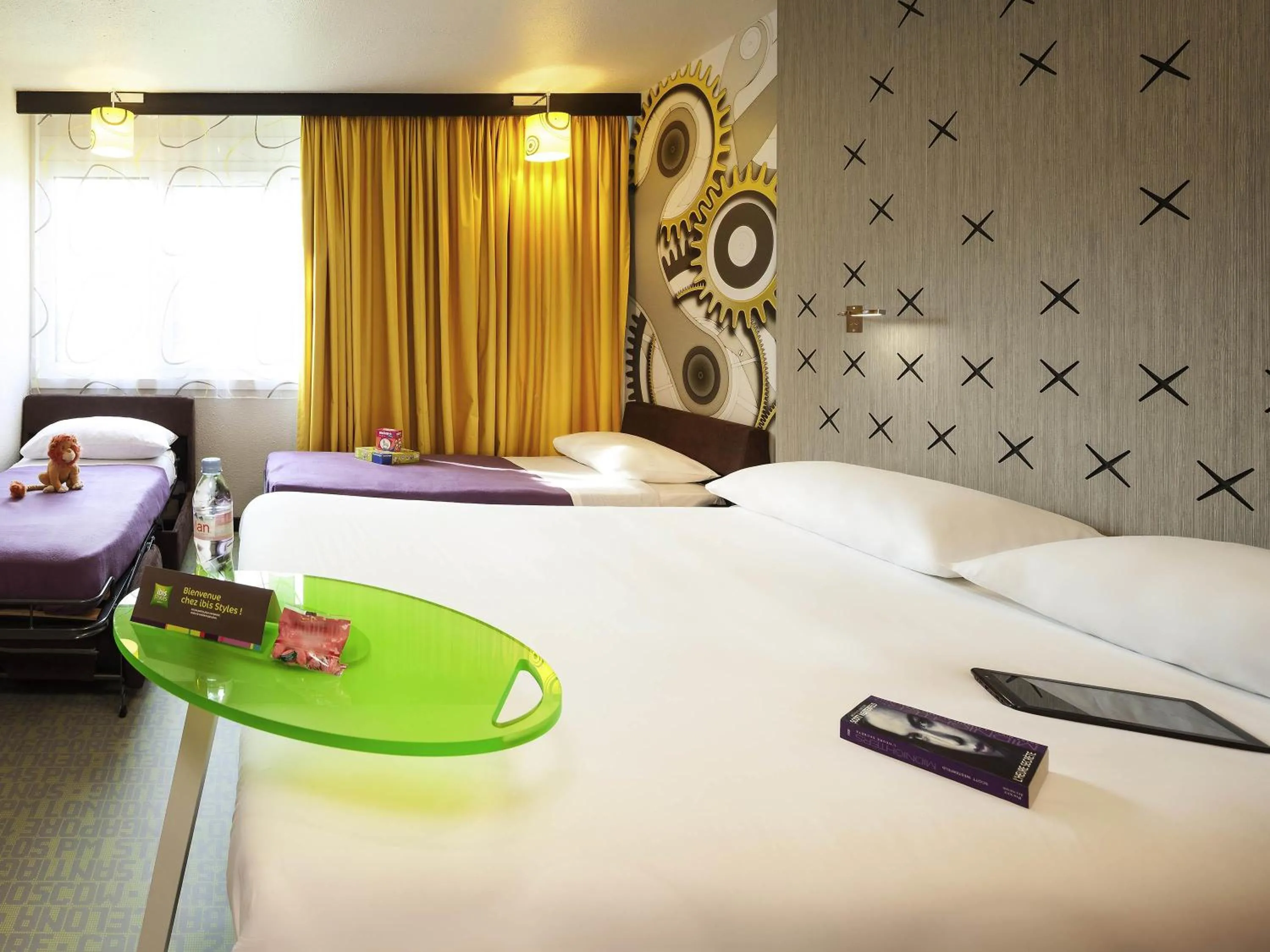 Standard Suite with 1 Double Bed and 2 Single Beds in ibis Styles Besançon