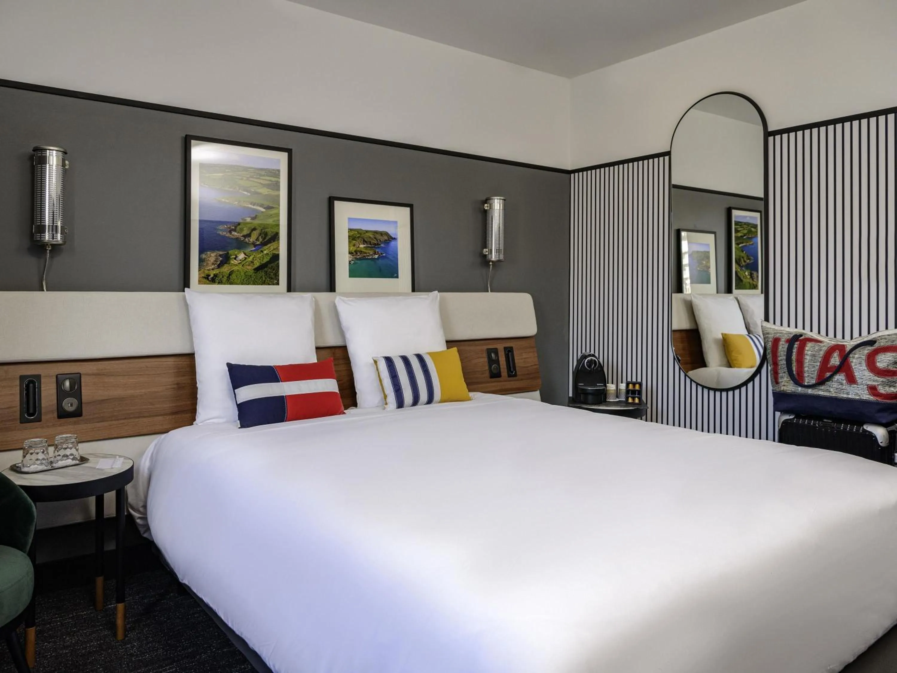 Privilege Double Room in Mercure Caen Centre Port De Plaisance