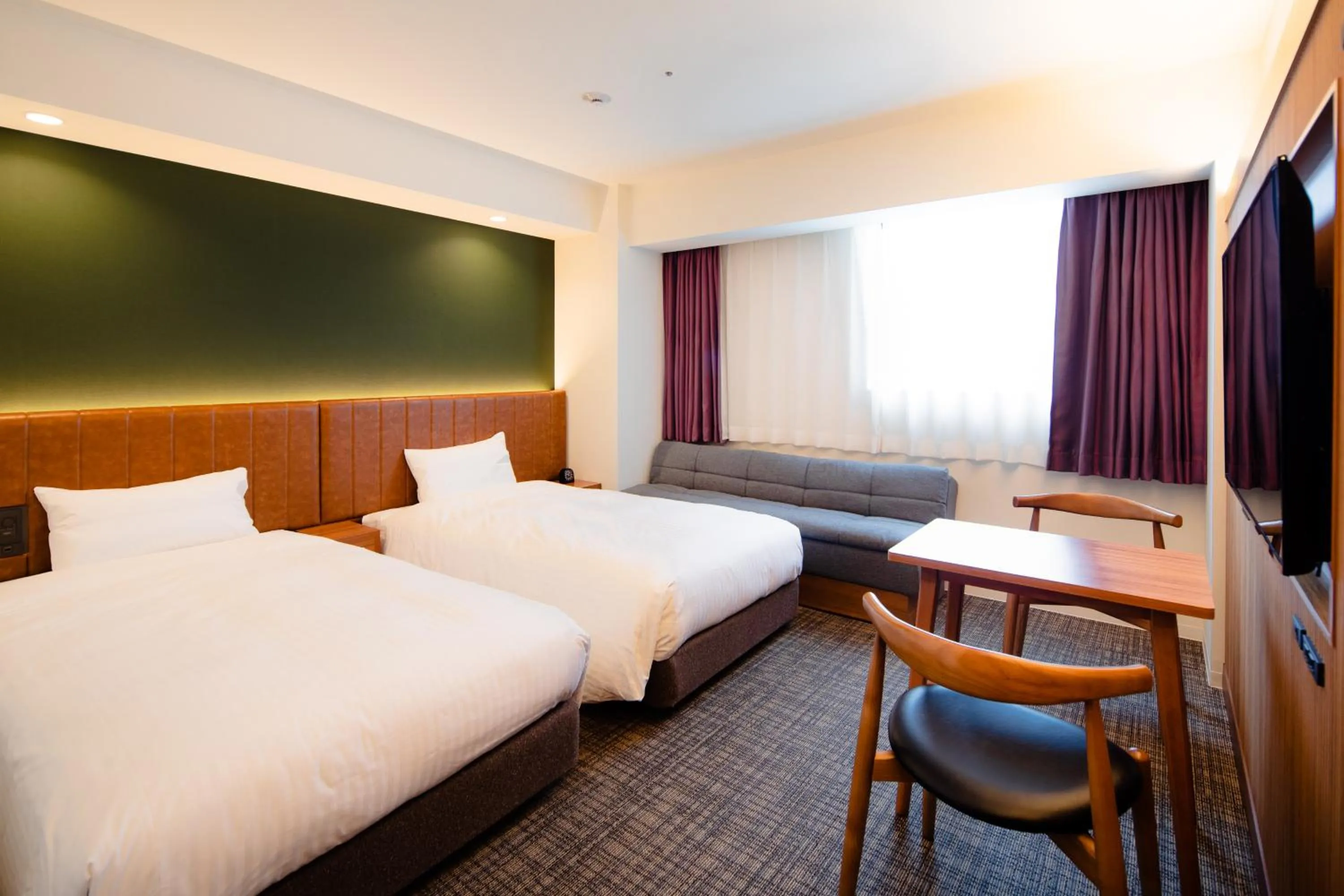  Deluxe Twin Room (2 adult) - single occupancy - Non-Smoking in Via Inn Prime Hiroshima Shinkansenguchi