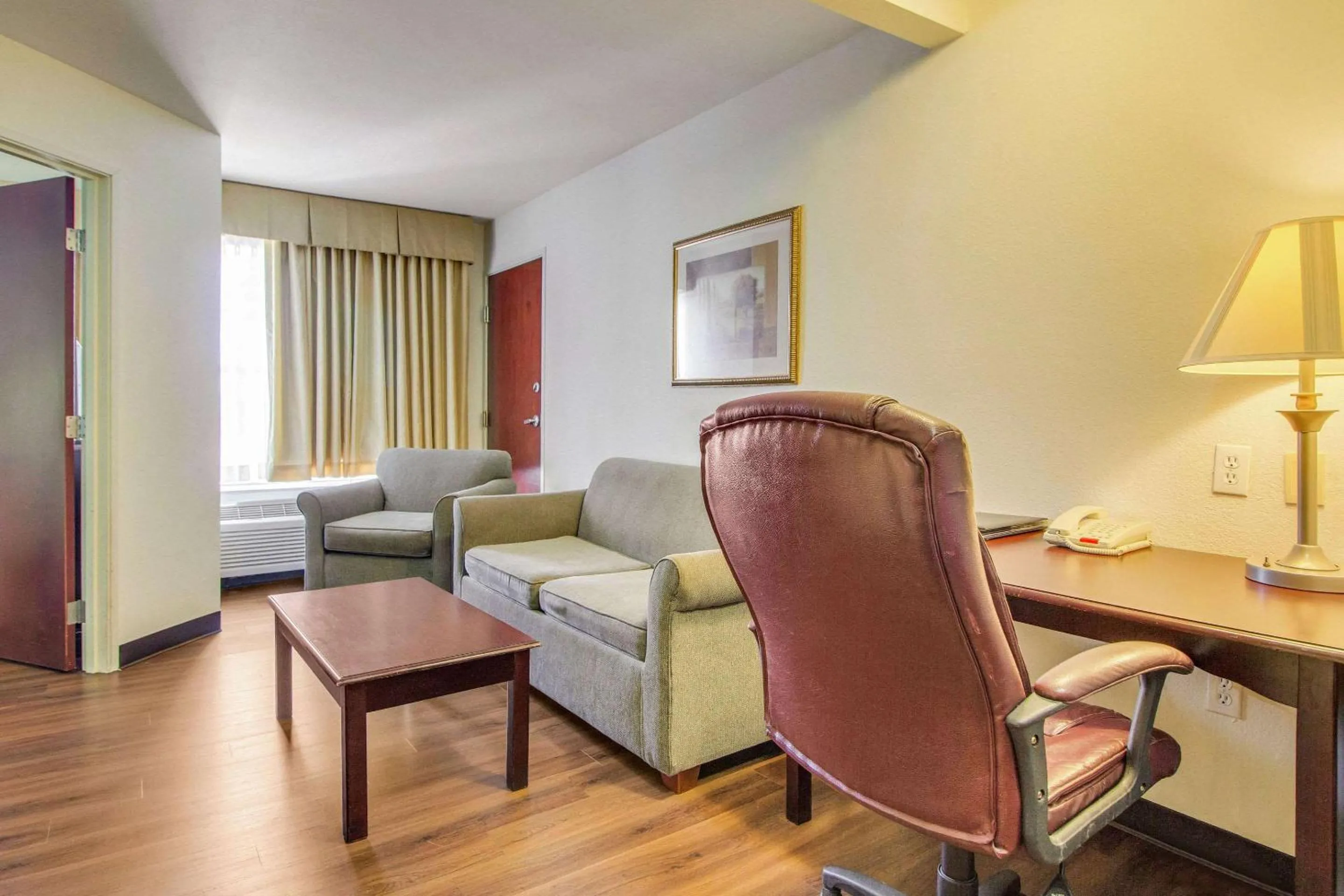 Superior Queen Suite  - Accessible/Non-Smoking in MainStay Suites Texas Medical Center-Reliant Park