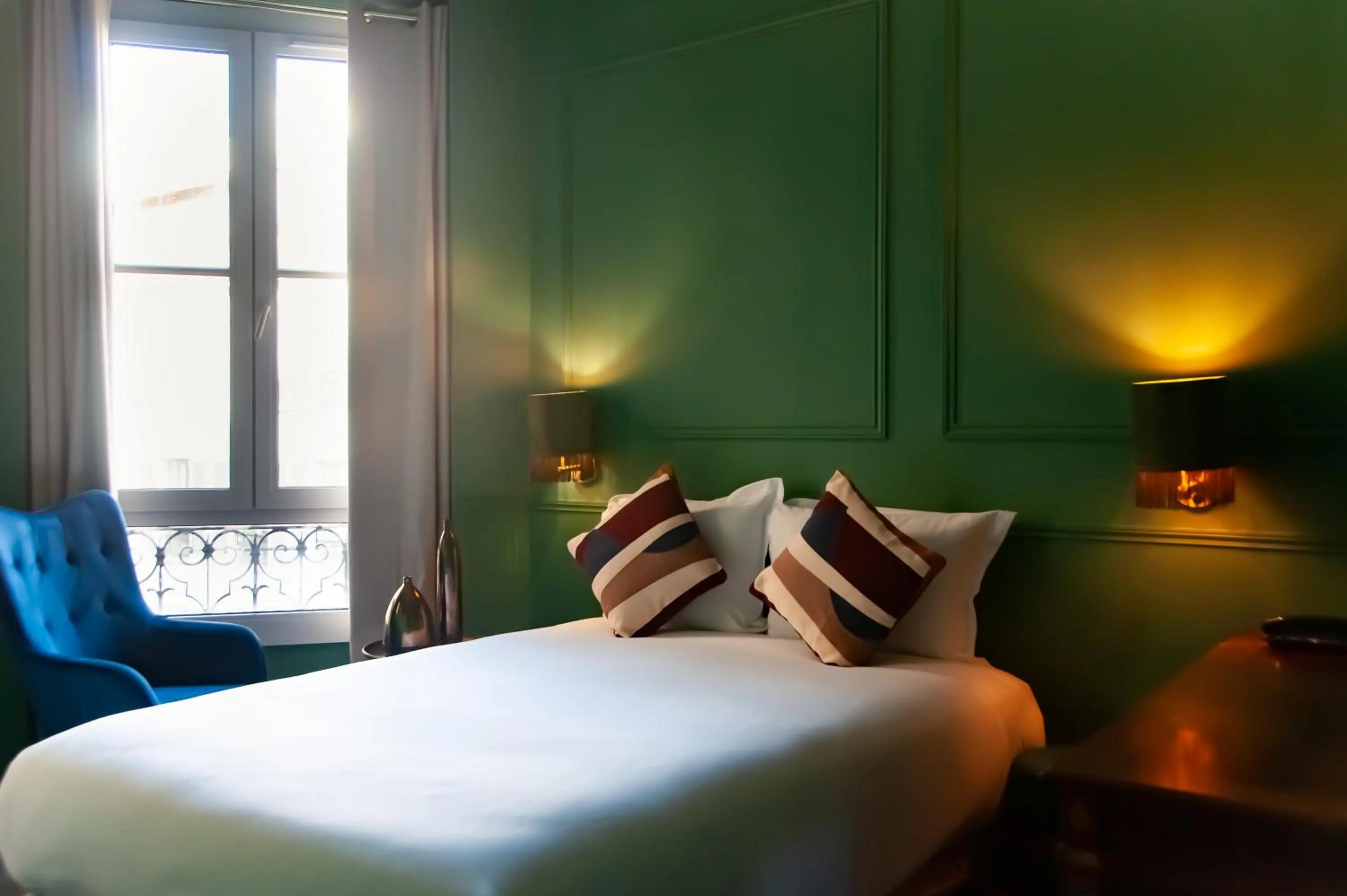 Superior Double Room in Hôtel Petit Saint-Honoré