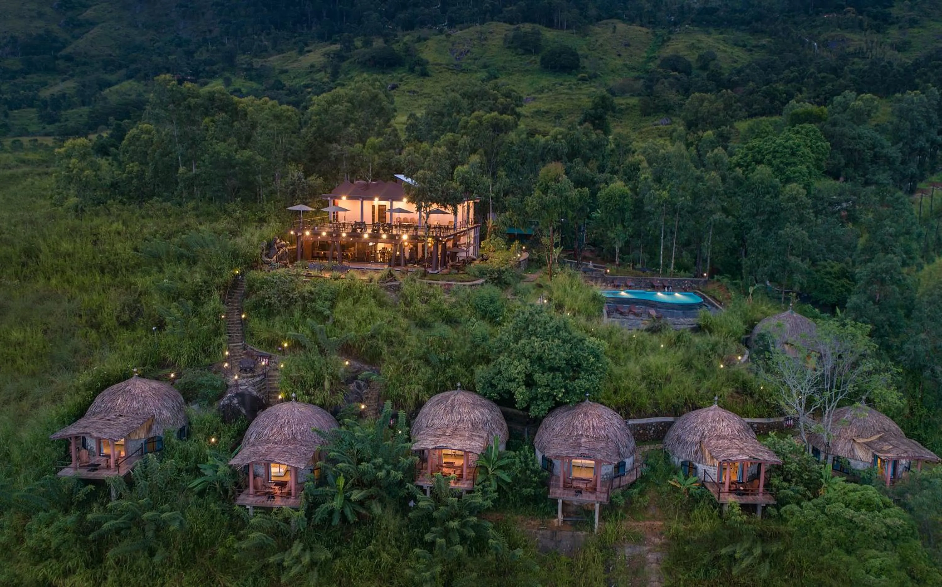 Deluxe Room with Mountain View - single occupancy in Dream Cliff Mountain Resort