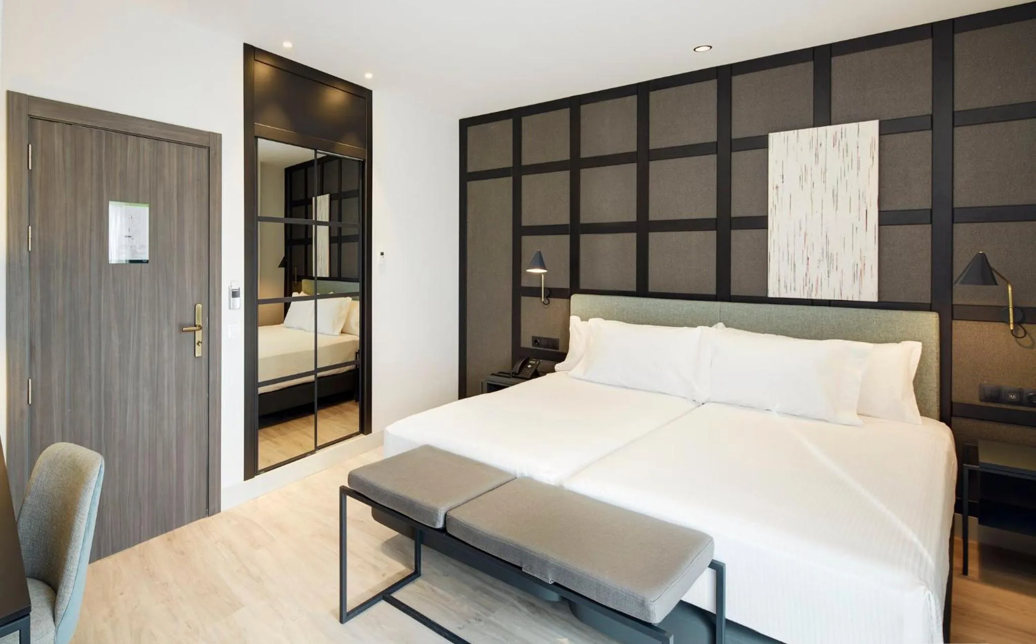 Double or Twin Room in Sercotel Ayala