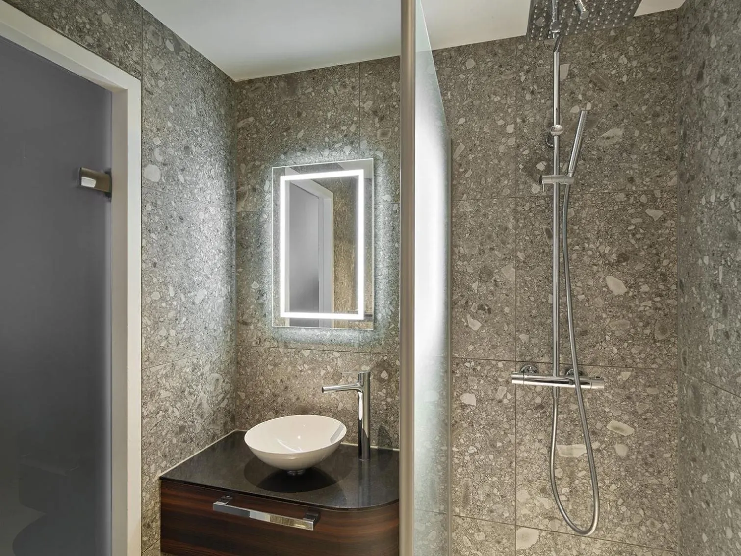 Deluxe Double with Balcony in Clayton Hotel Amsterdam American