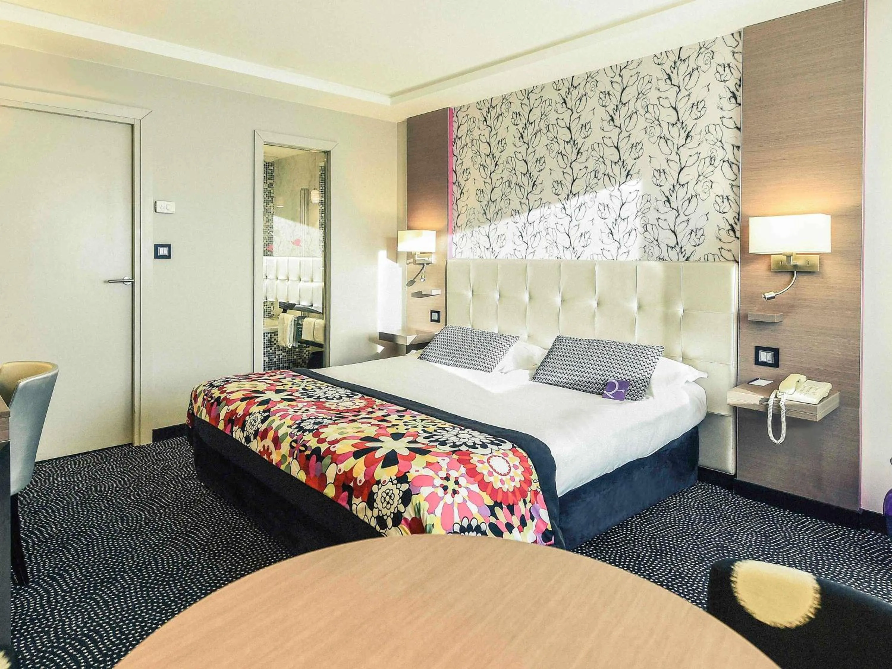 Superior Double Room in Mercure Dijon Centre Clemenceau