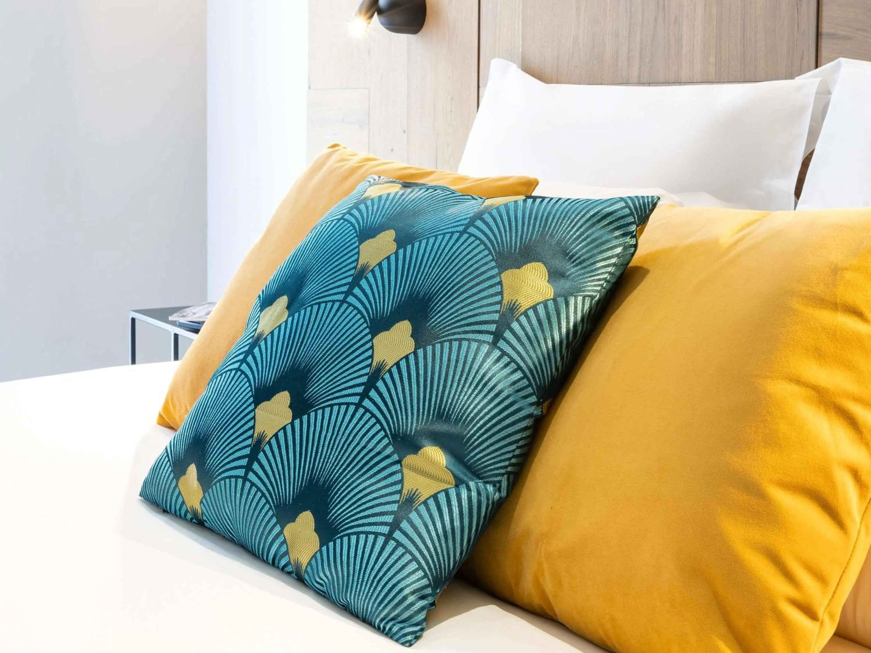 Standard One Double Bed in Mercure Epinal Centre