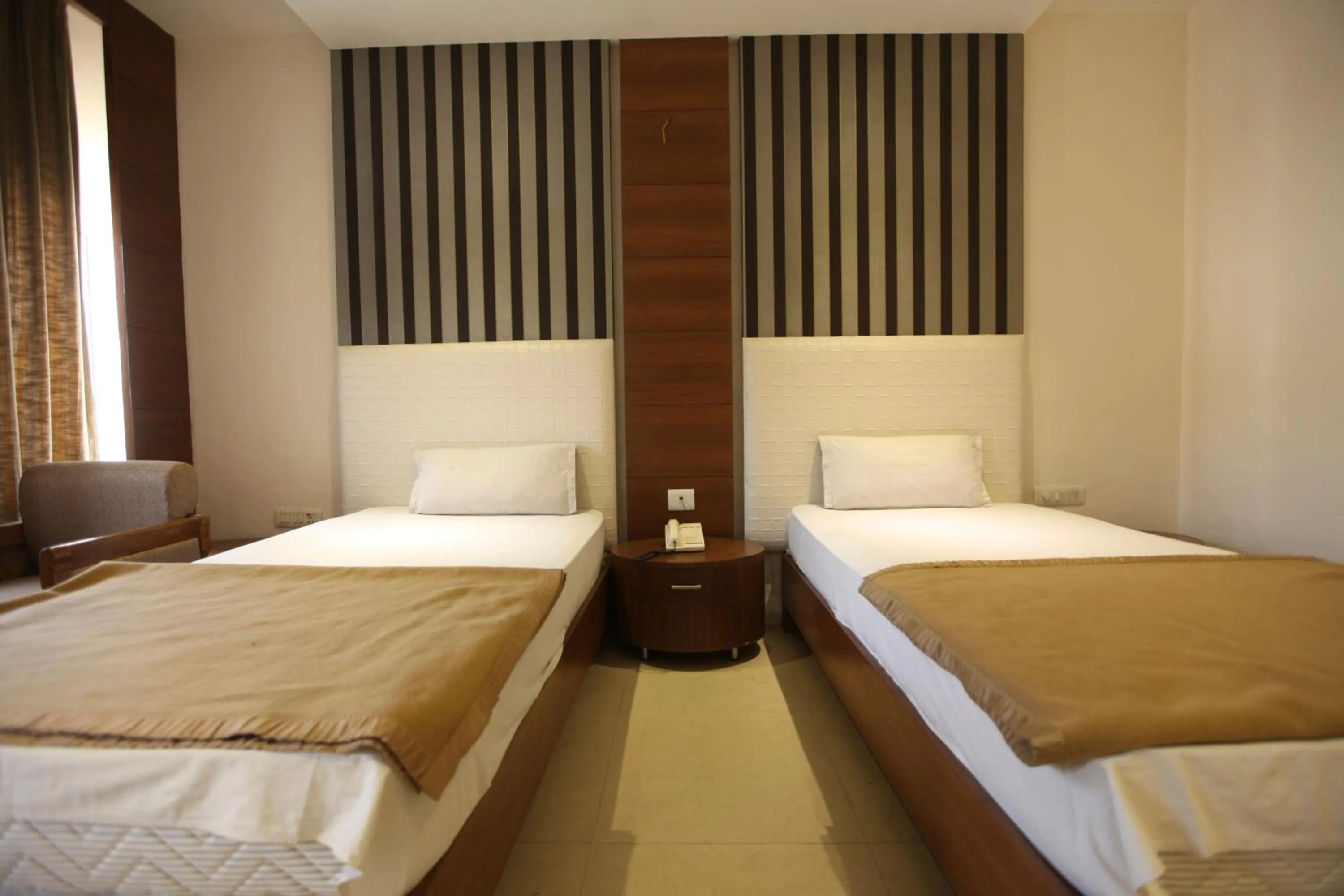Twin Room - single occupancy in Hotel Landmark - Centre of City Chandigarh