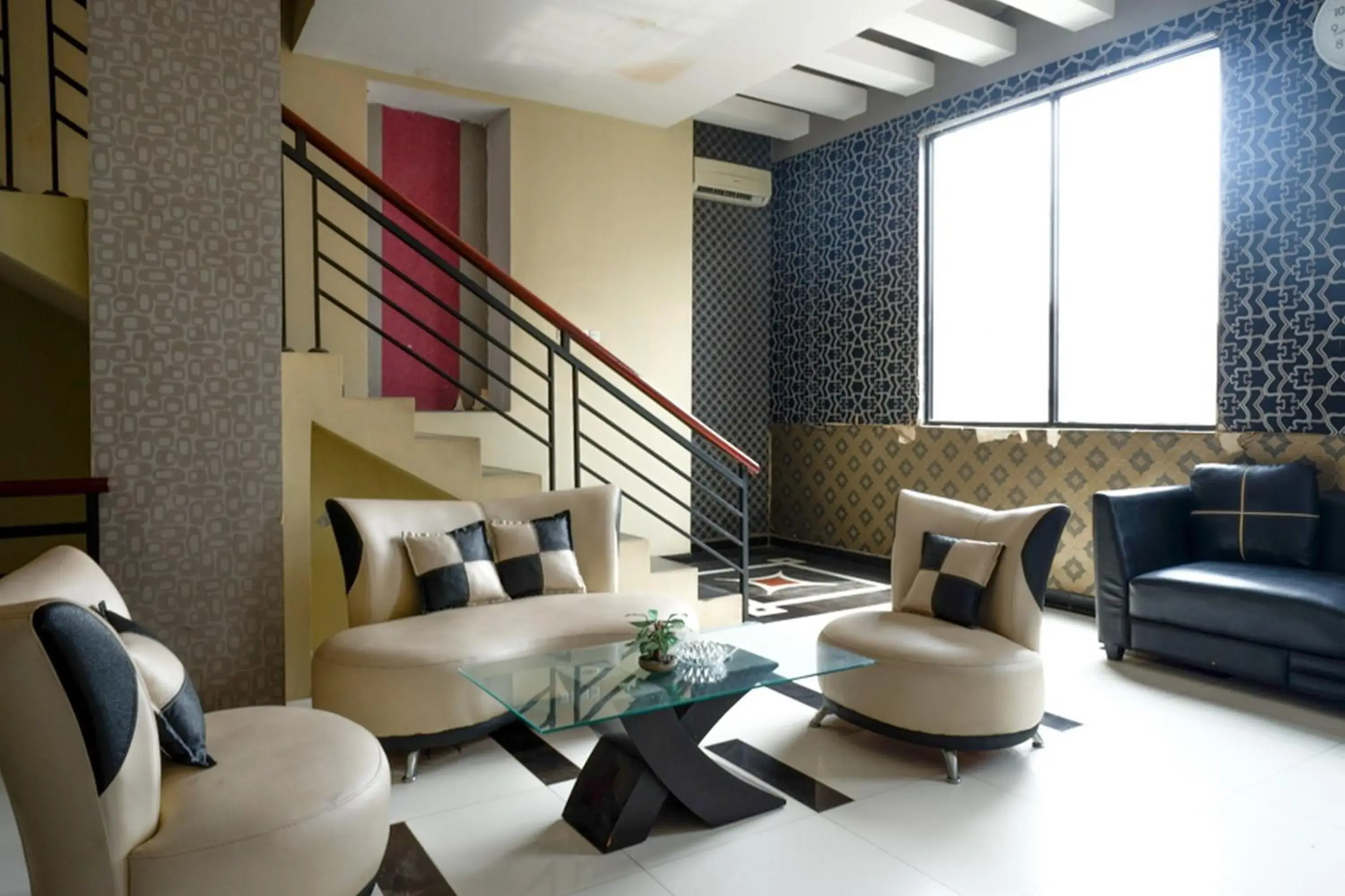 RedDoorz near Monumen Habibi Ainun RedDoorz near Monumen Habibi Ainun