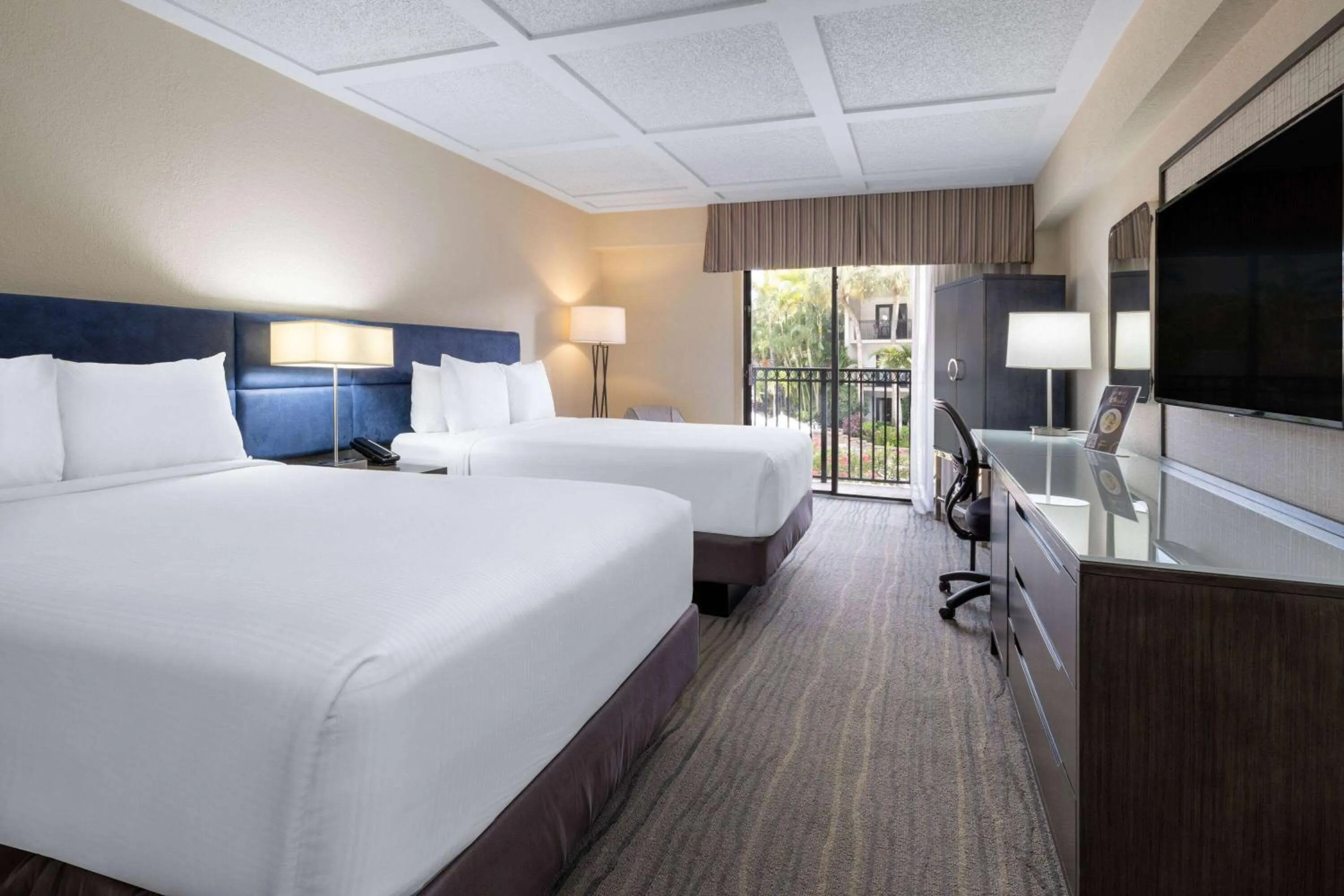Double Room with Two Double Beds and Pool View - Non-Smoking in Wyndham Boca Raton Hotel