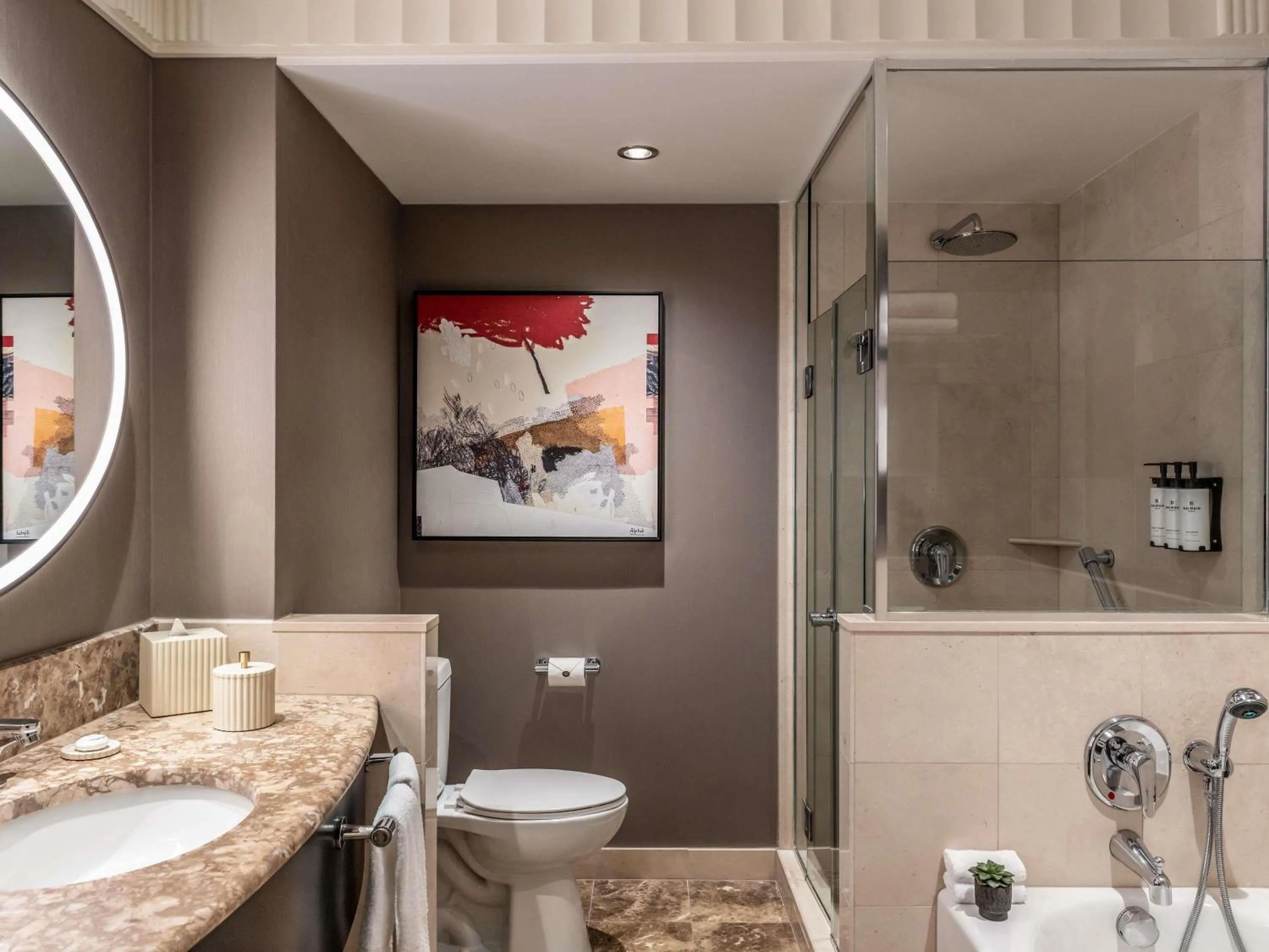 Signature Skyline View  1 King Bed 20th floor and up Mobility Accessible with Roll-in Shower in Sofitel New York