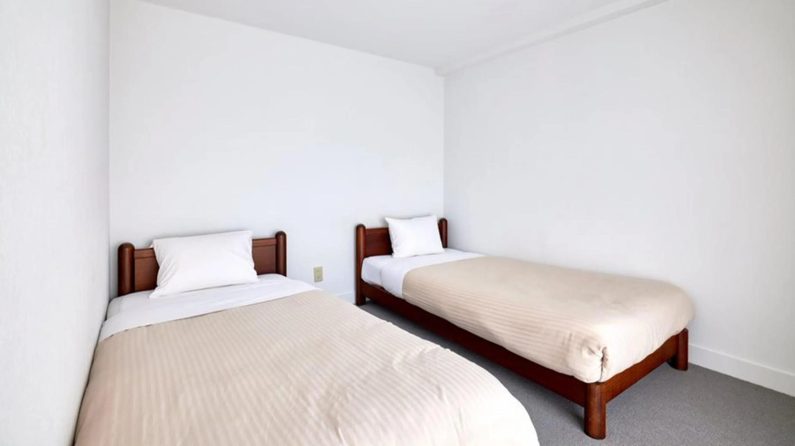 Twin Room with Mountain View in Hotel WWJ