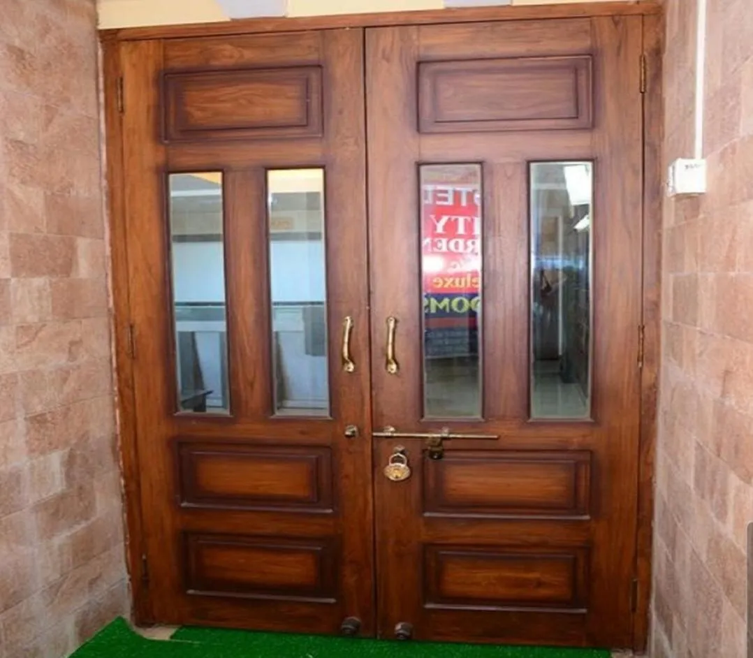 Double Room with Private Bathroom in Hotel City Garden