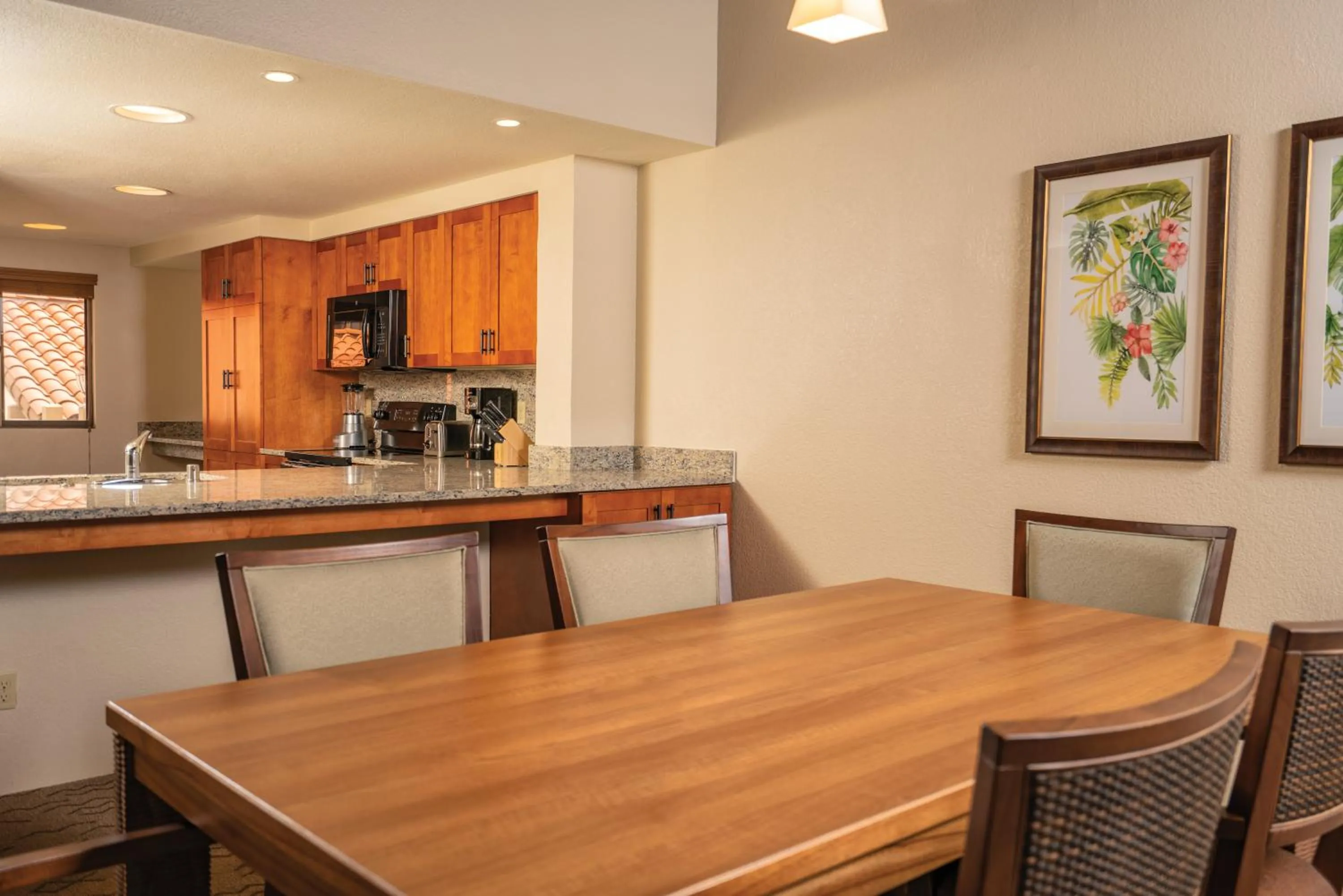 Two-Bedroom Suite in Kona Coast Resort