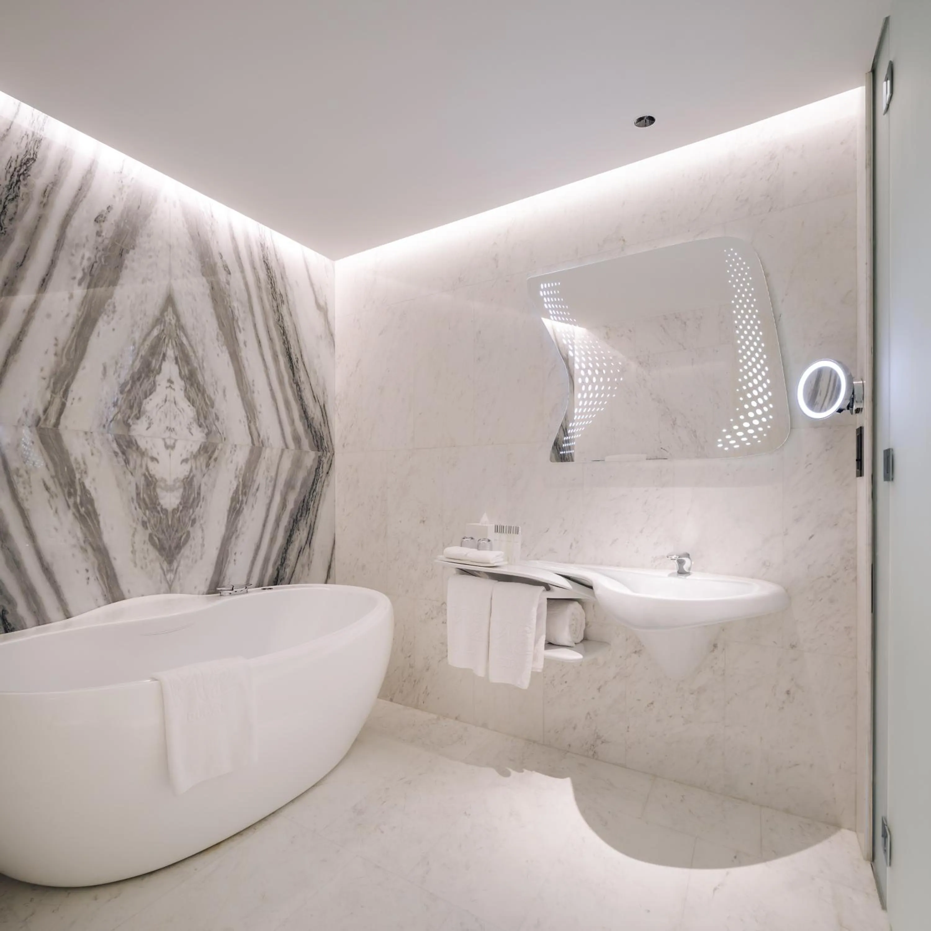 Deluxe Always ME in ME Dubai by Meliá