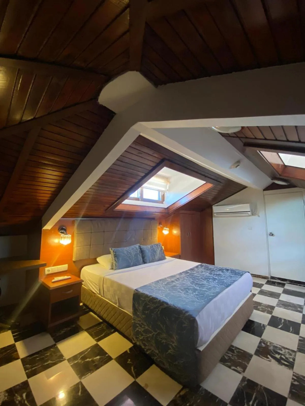 Quadruple Room in Castle Old Town Hotel