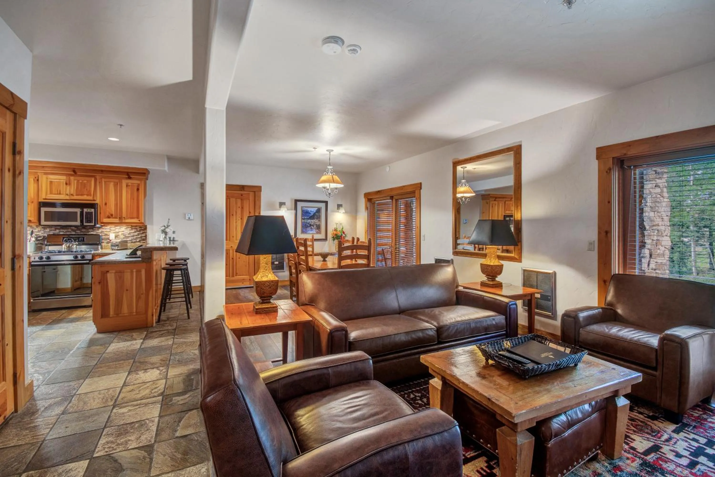 Two-Bedroom Deluxe Condo in Mountain Lodge Telluride