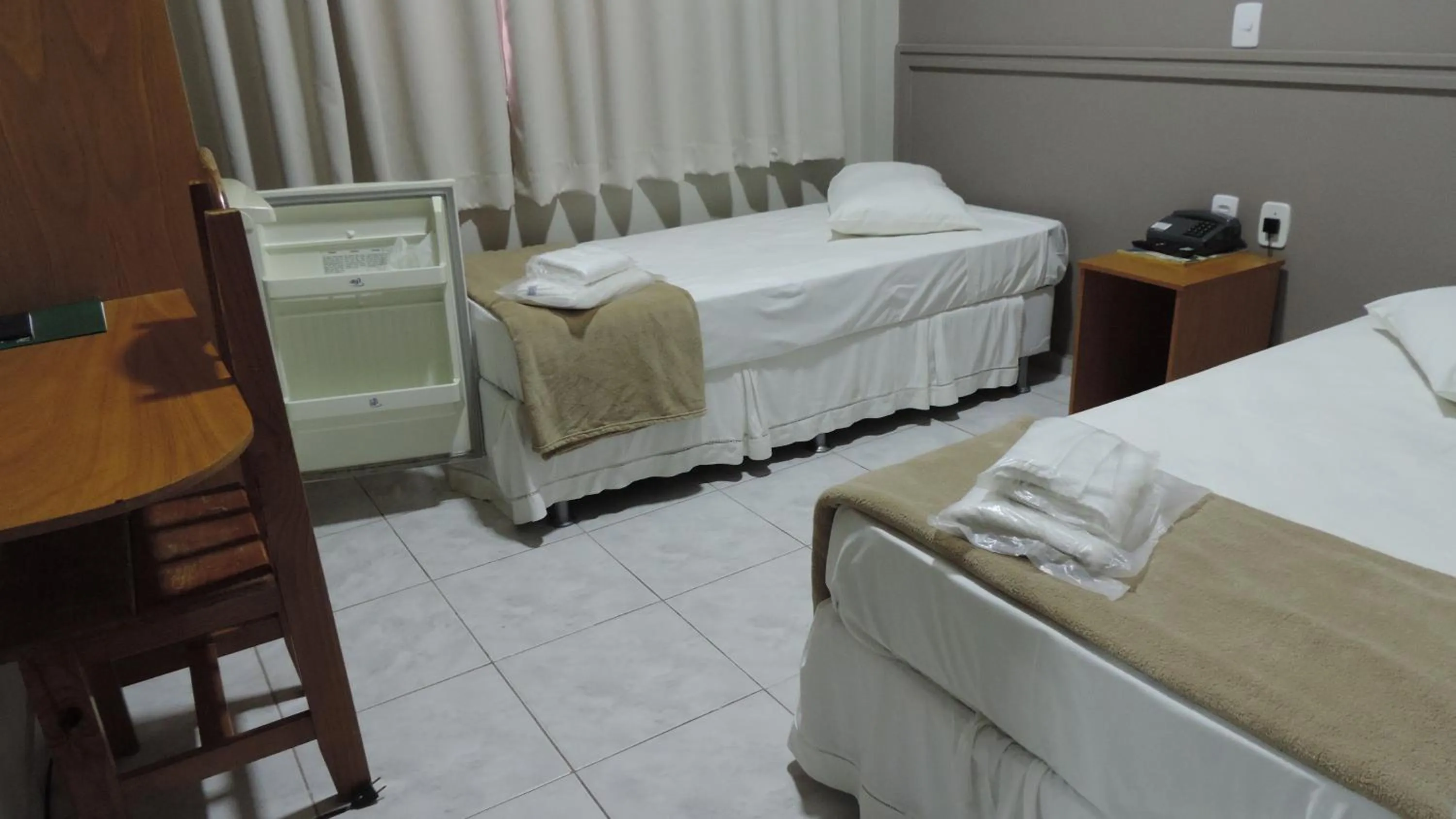 Luxury Twin Room - single occupancy in Presidente Hotel