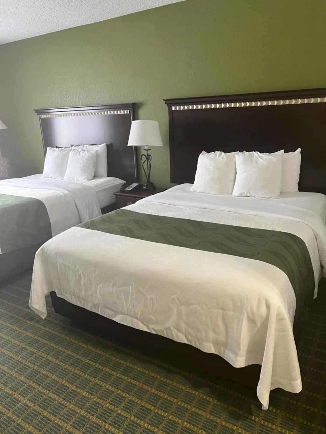 Queen Room with Two Queen Beds - Non-Smoking in Quality Inn Seekonk-Providence