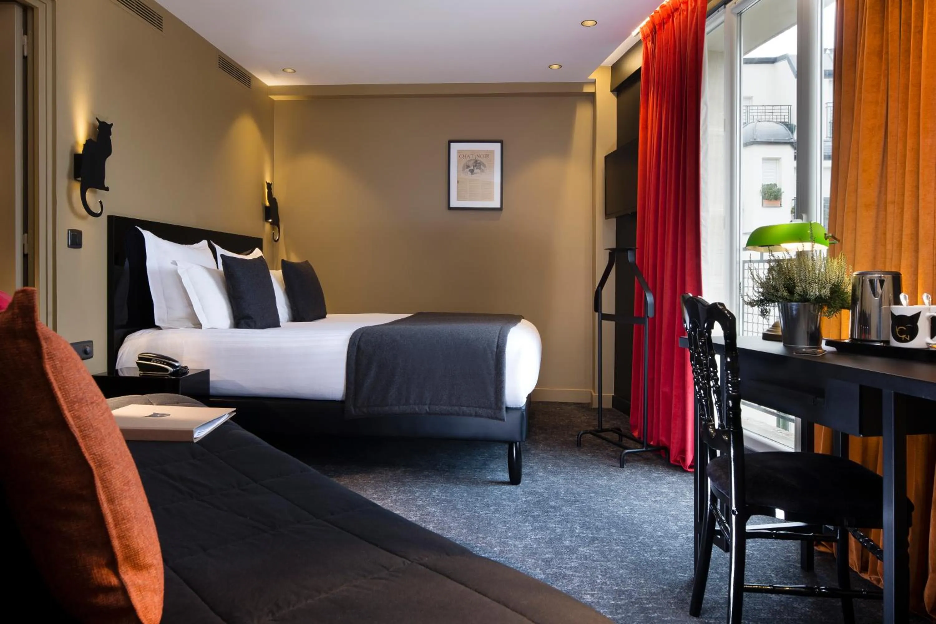 Two Adjoining Double Rooms in Hotel Le Chat Noir