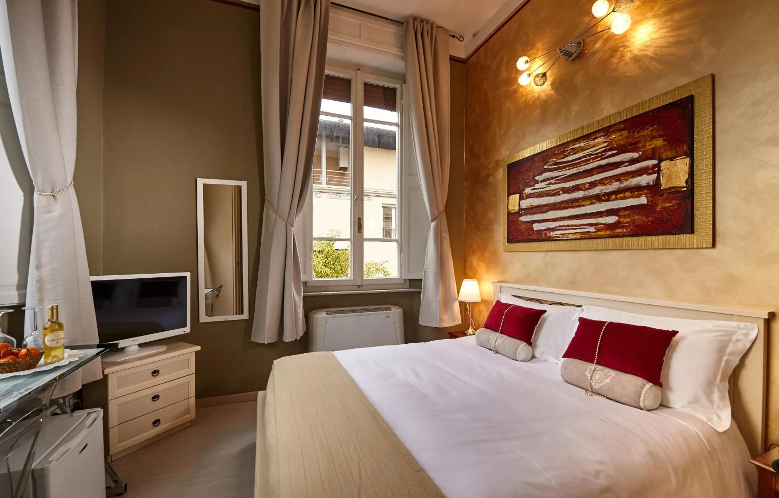 Standard Double Room in Villa Tower Inn