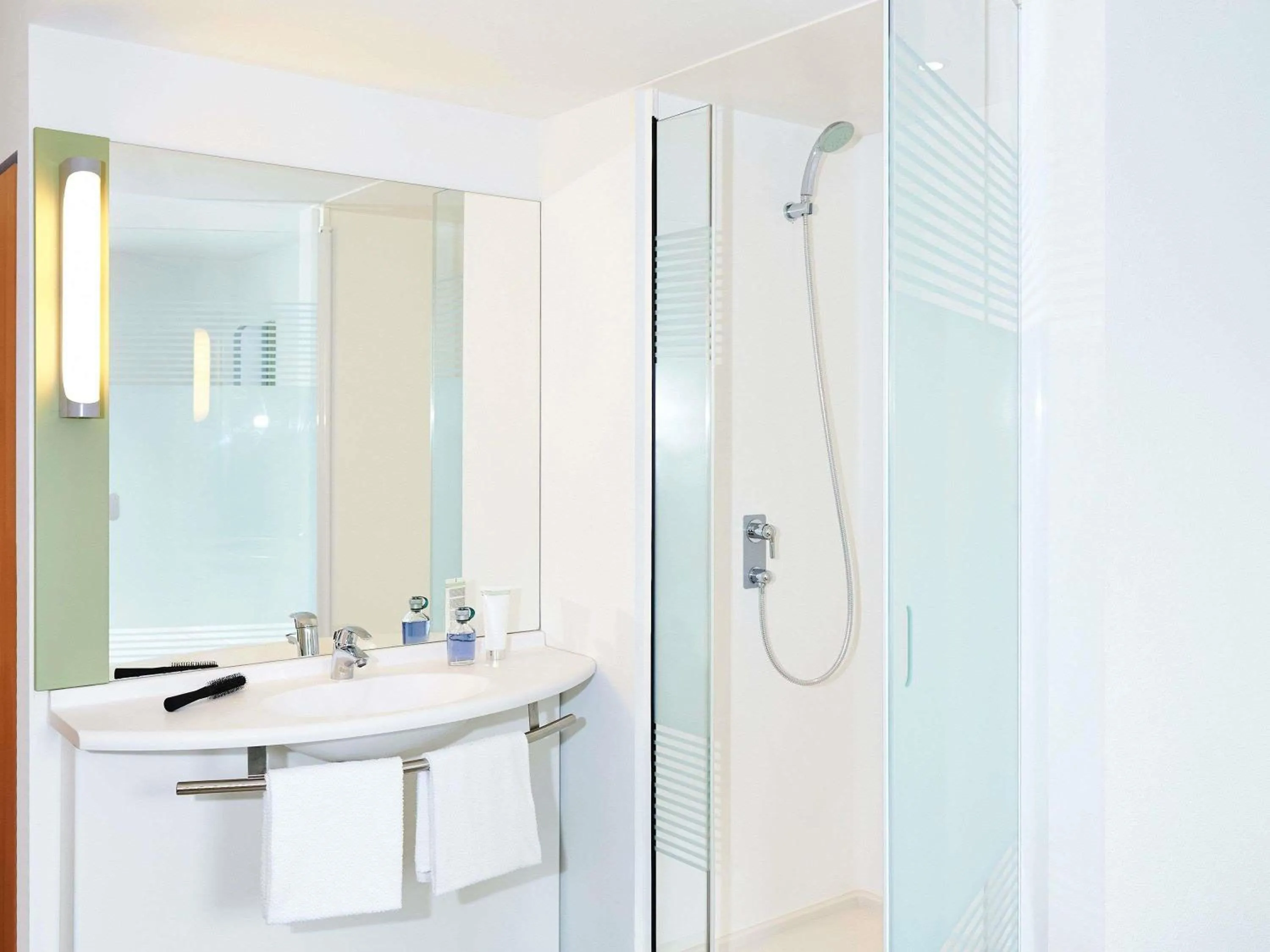 Triple Room in ibis budget Zurich City West