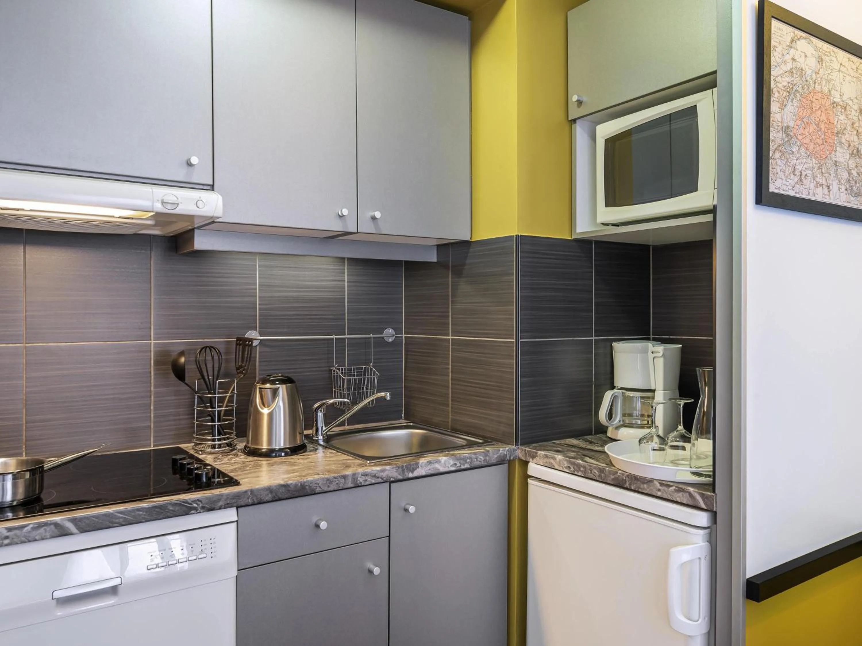 Studio with Balcony in Aparthotel Adagio Paris Montrouge