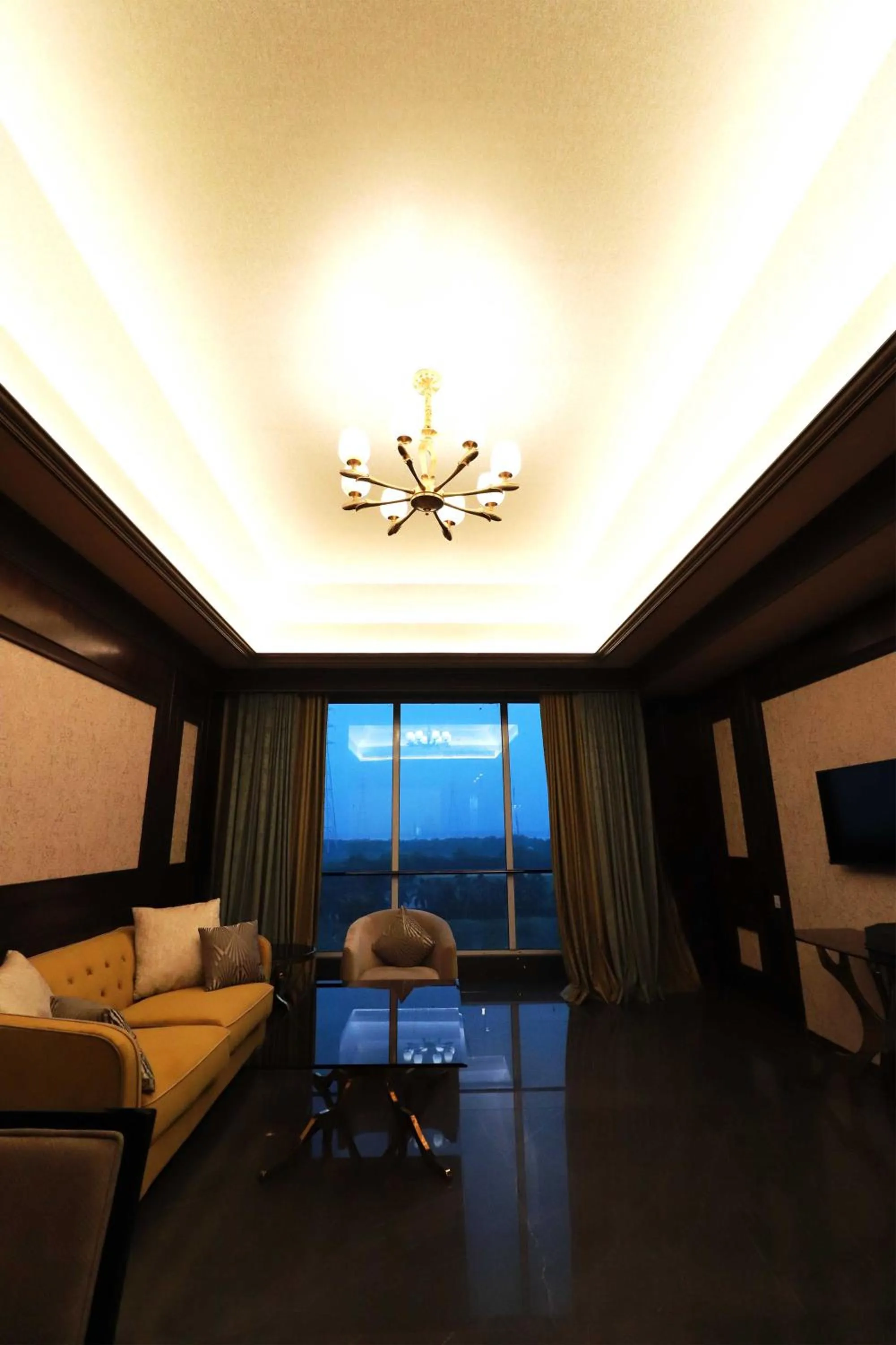 Suite in Seven Eleven Hotels and Club