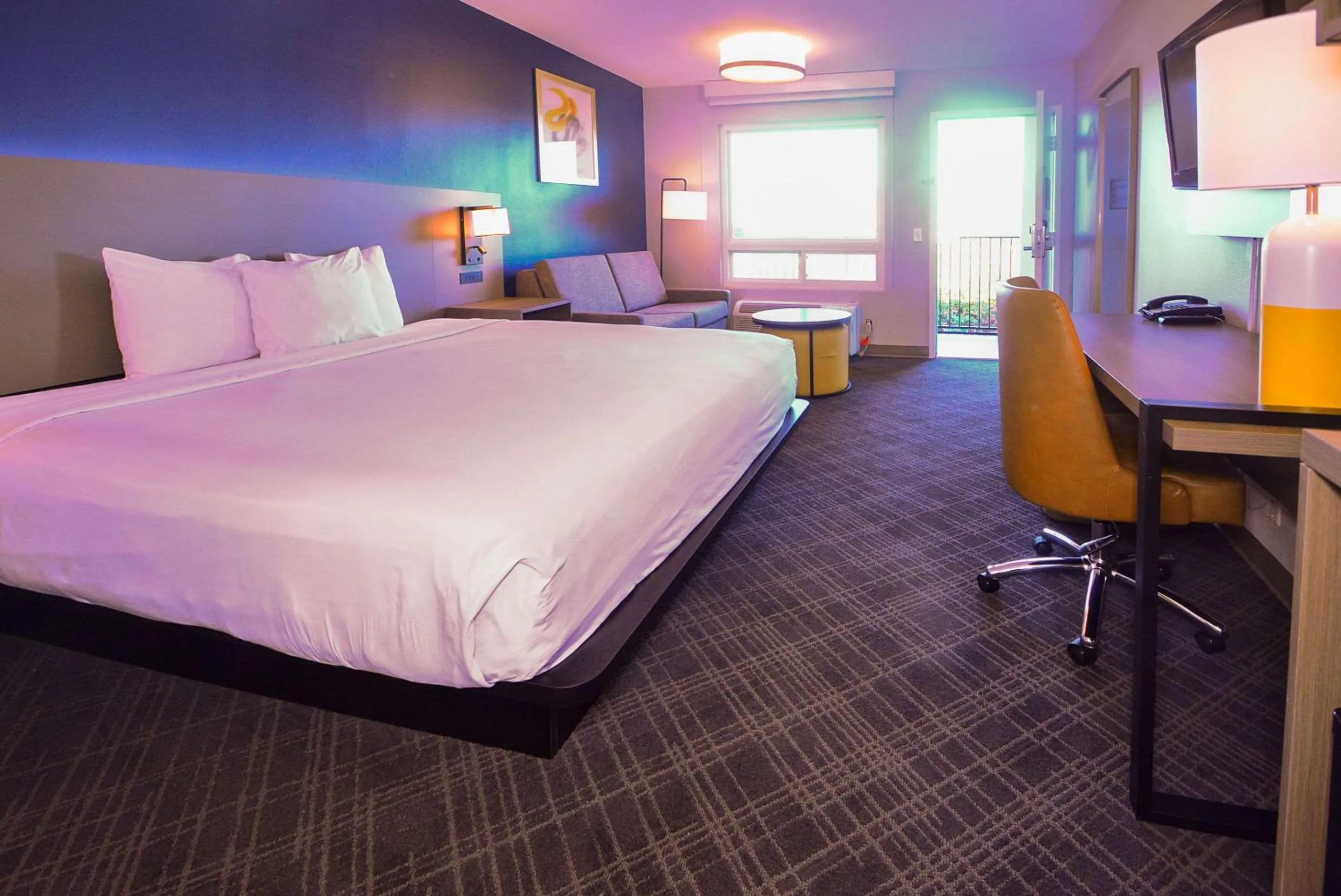 Standard Room, 1 King Bed with Sofa Bed, Non Smoking in Comfort Inn Encinitas Near Legoland