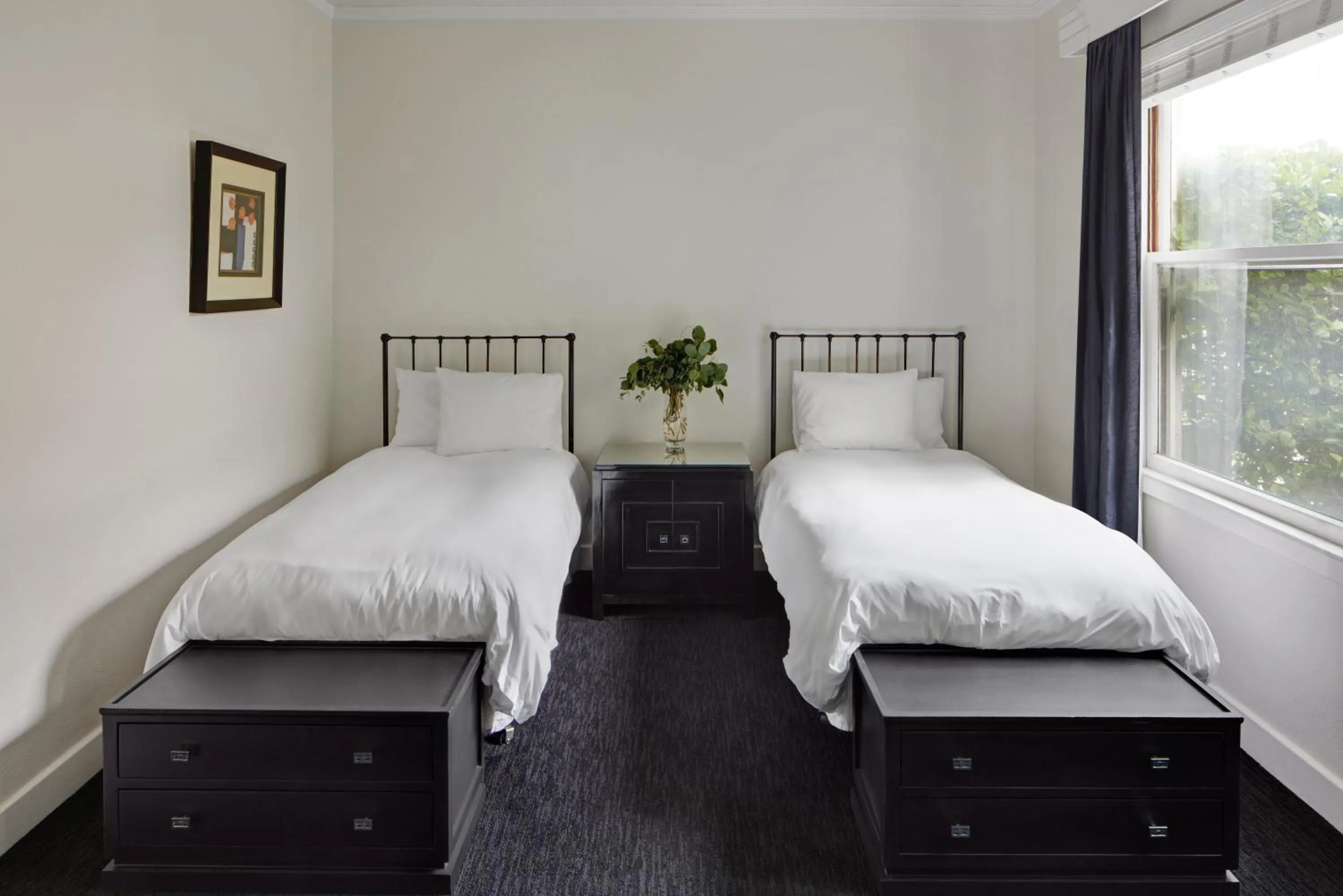 Double Twin Guest Room in Mount View Hotel & Spa