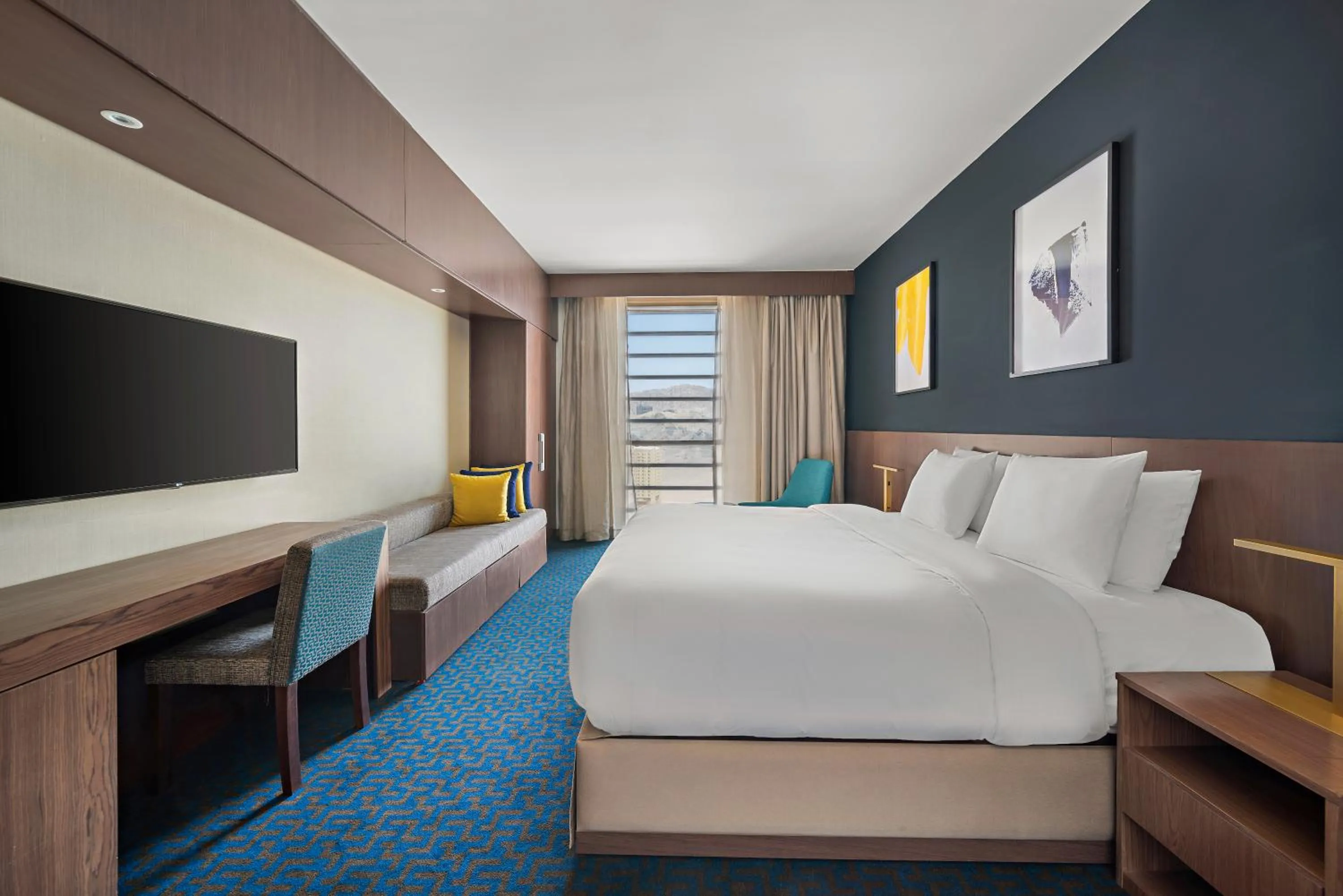 Deluxe King Room in voco Makkah an IHG Hotel