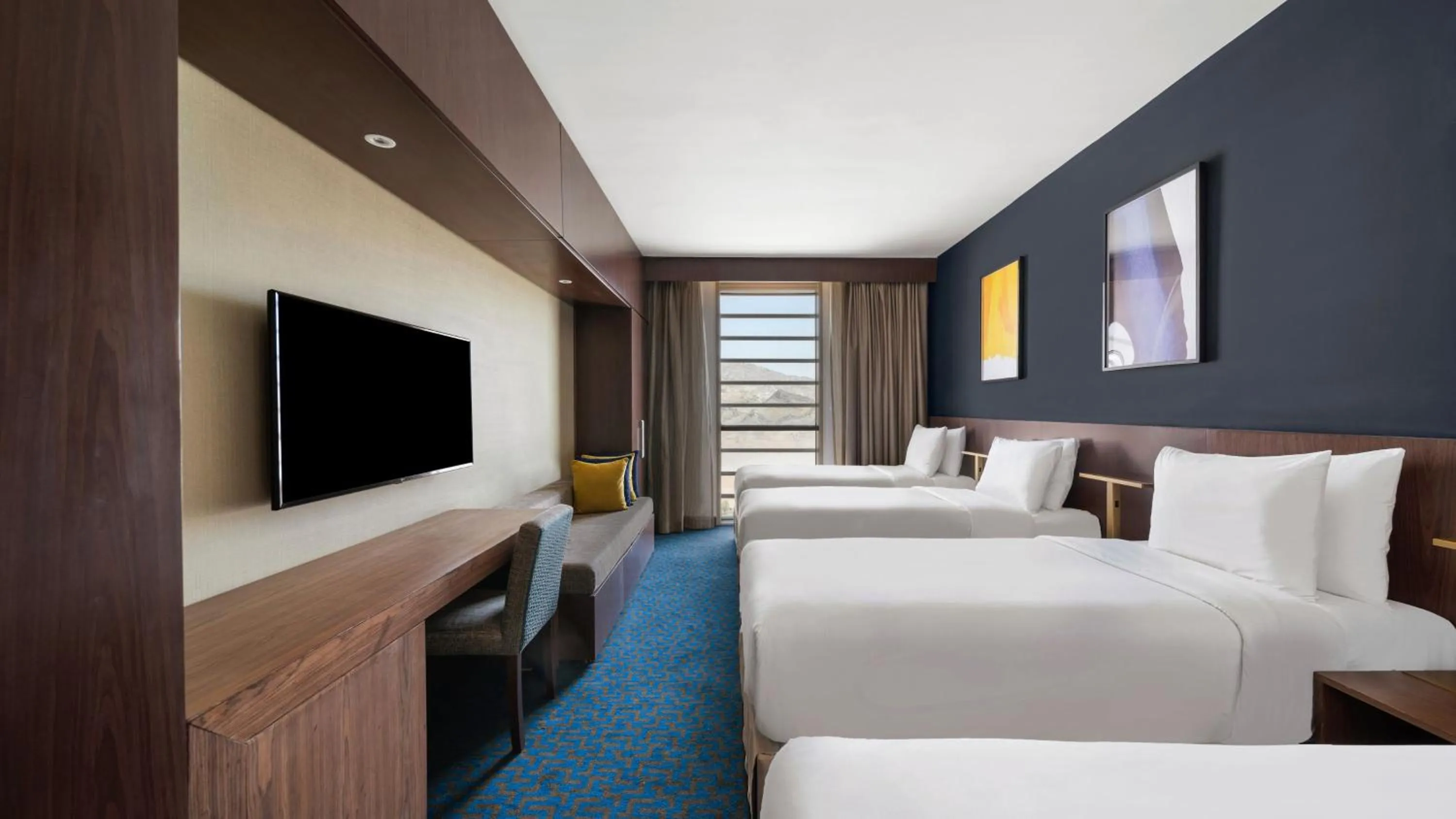 Deluxe Quadruple Room in voco Makkah an IHG Hotel