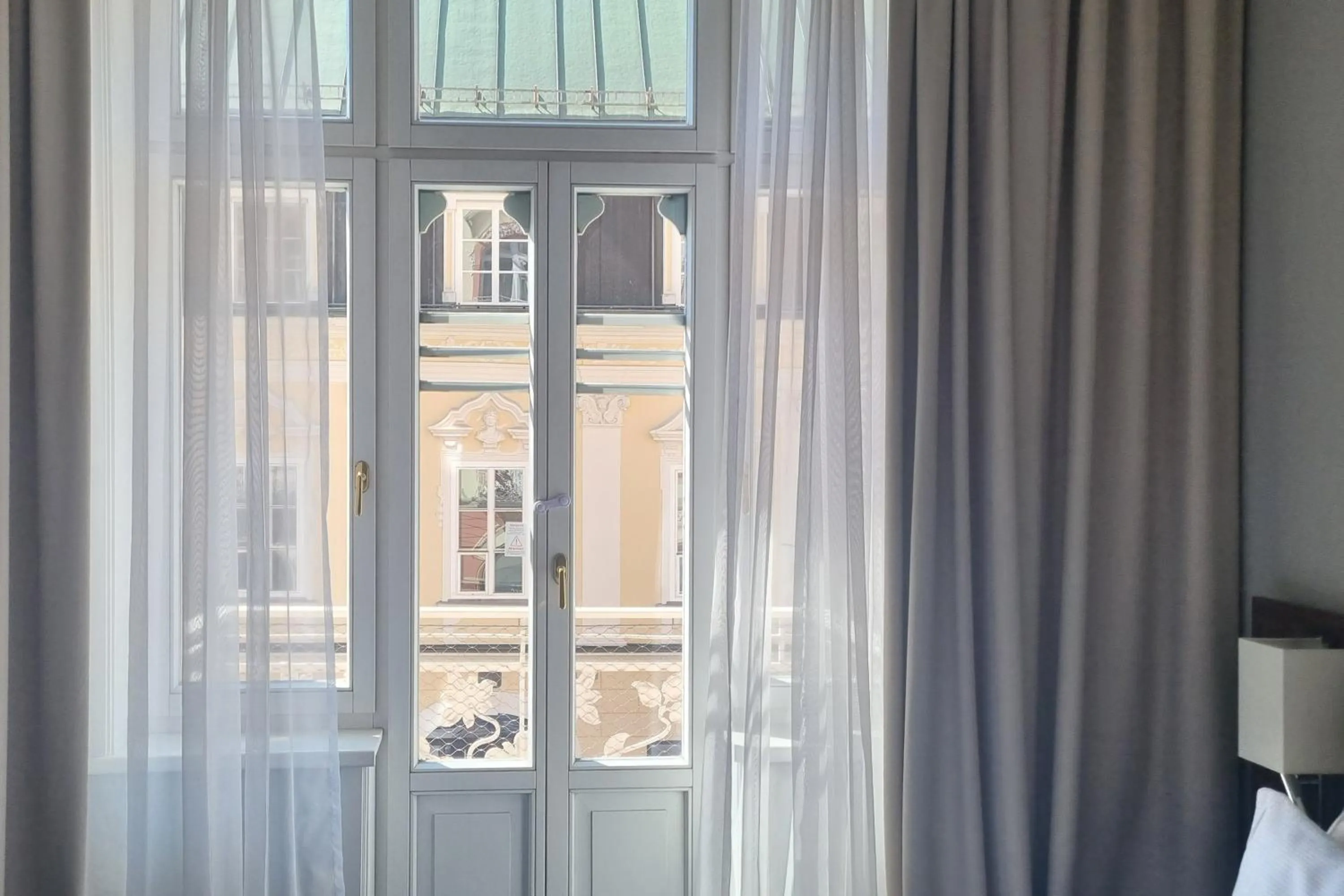 Premium Queen Room with Balcony in Garner Hotel Klagenfurt - Moser Verdino by IHG