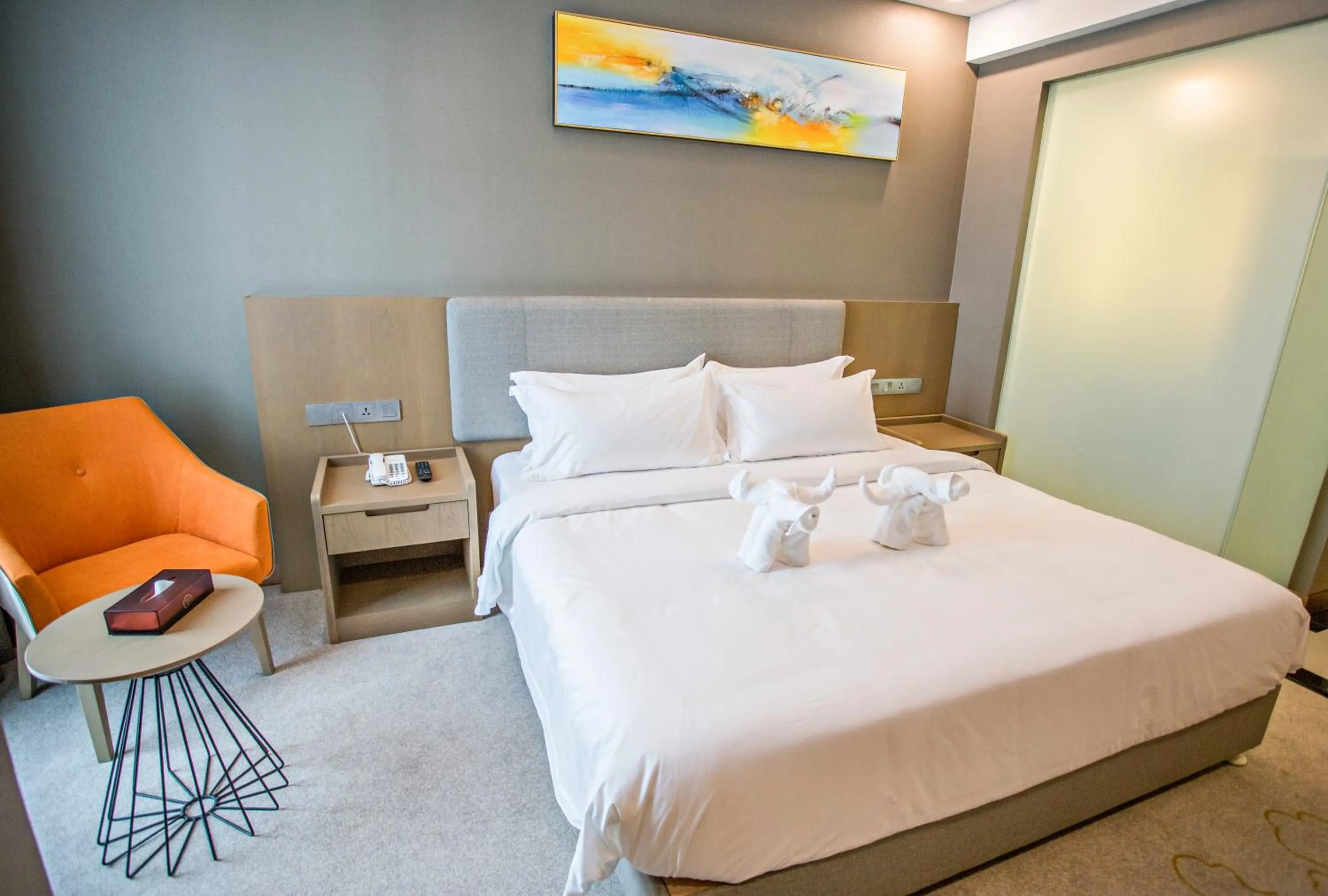 Standard Queen Room in GRAND FLORA HOTEL