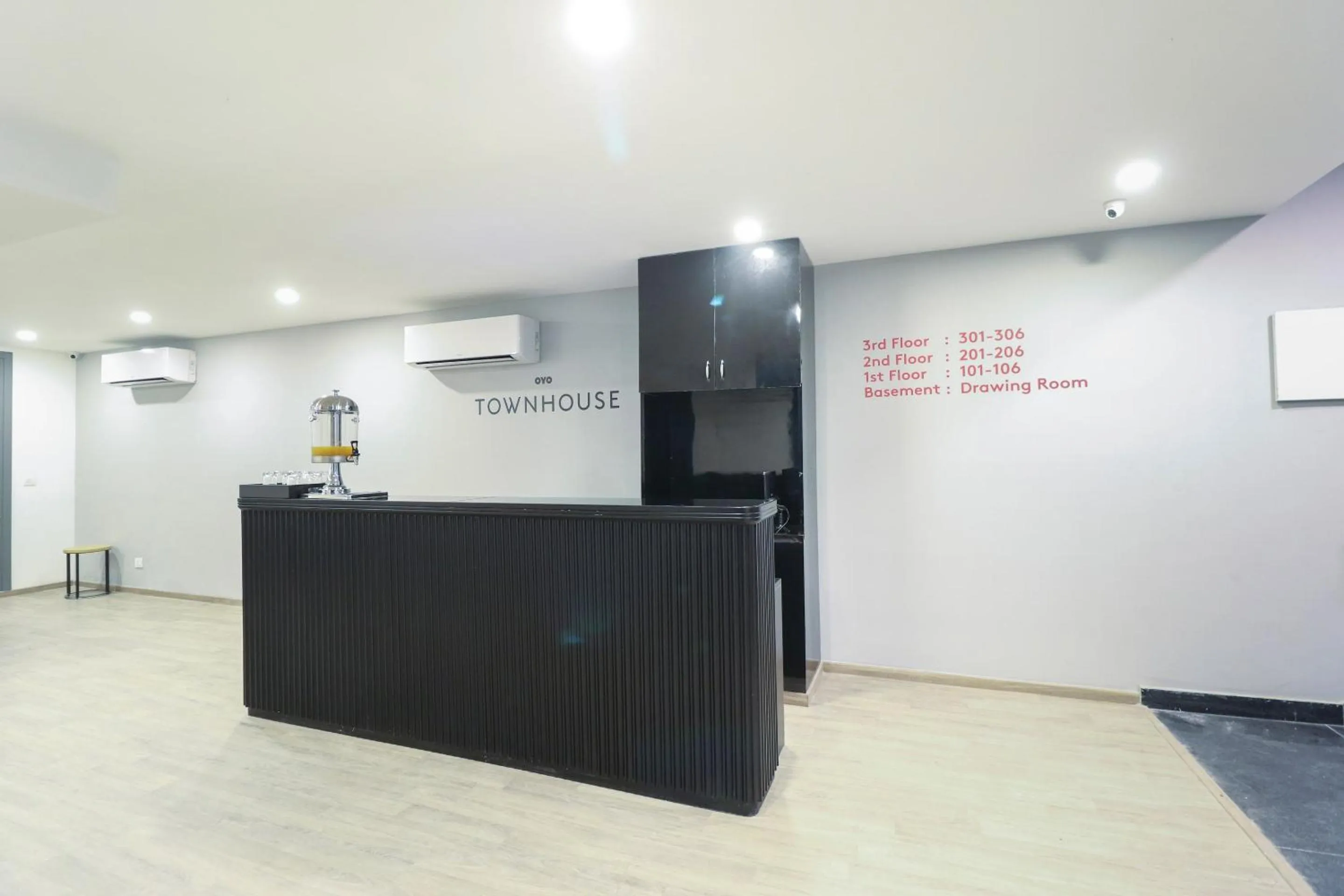 Super Townhouse Noida Sector 71 Near ISKCON Temple Noida