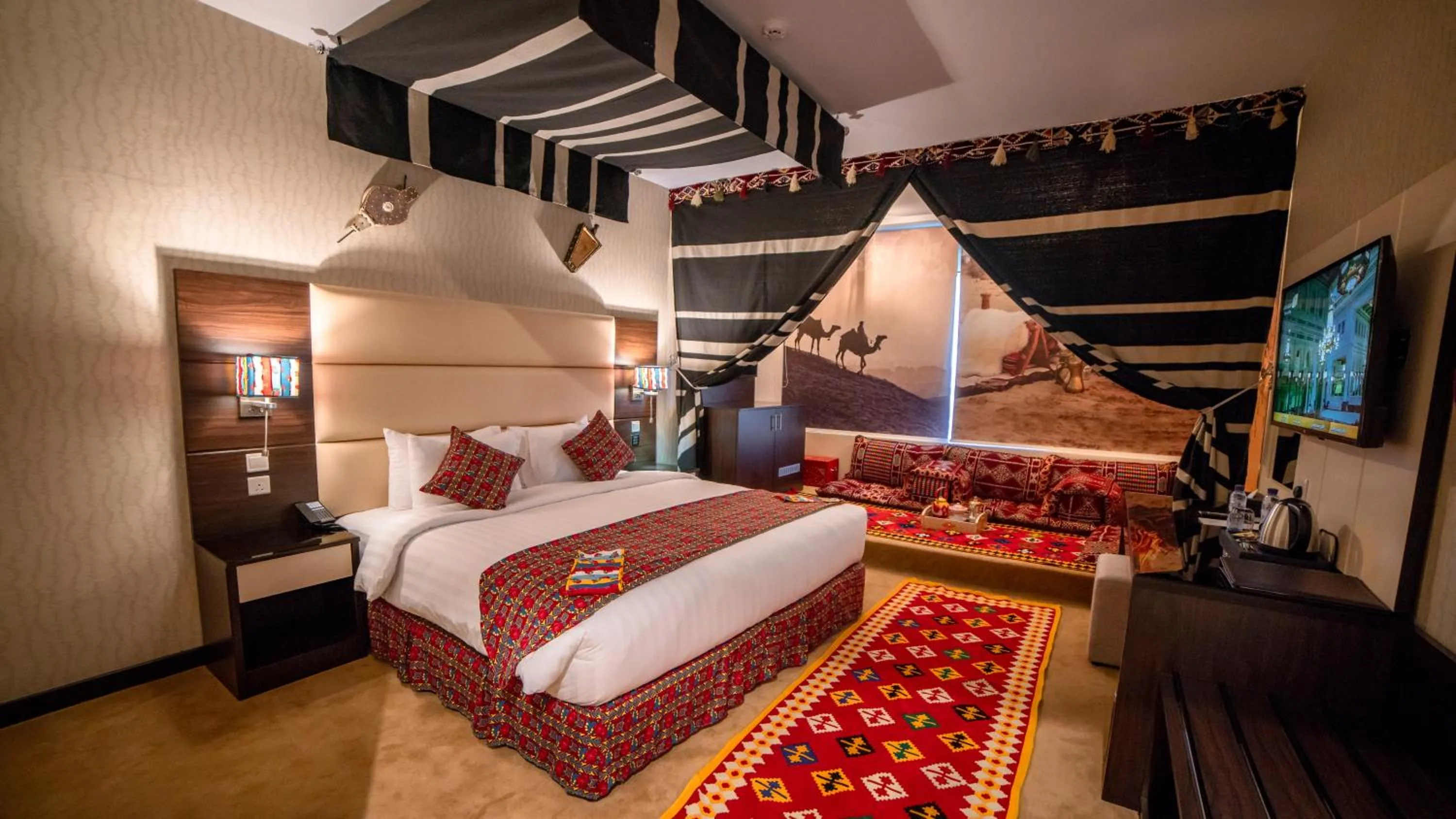 Deluxe Suite in Holiday Villa Hail