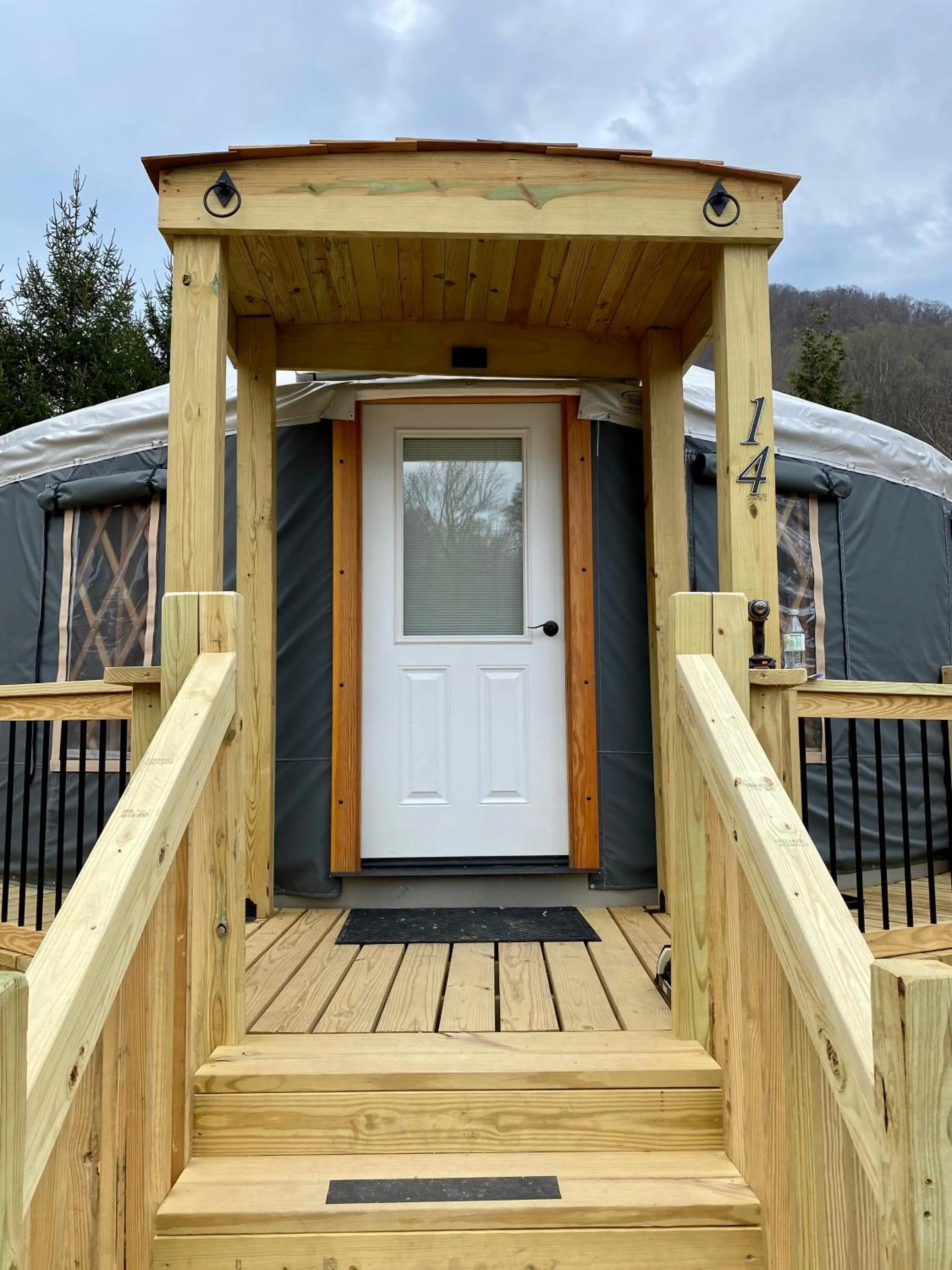 One-Bedroom Bungalow in Maggie Valley Cabin Rentals