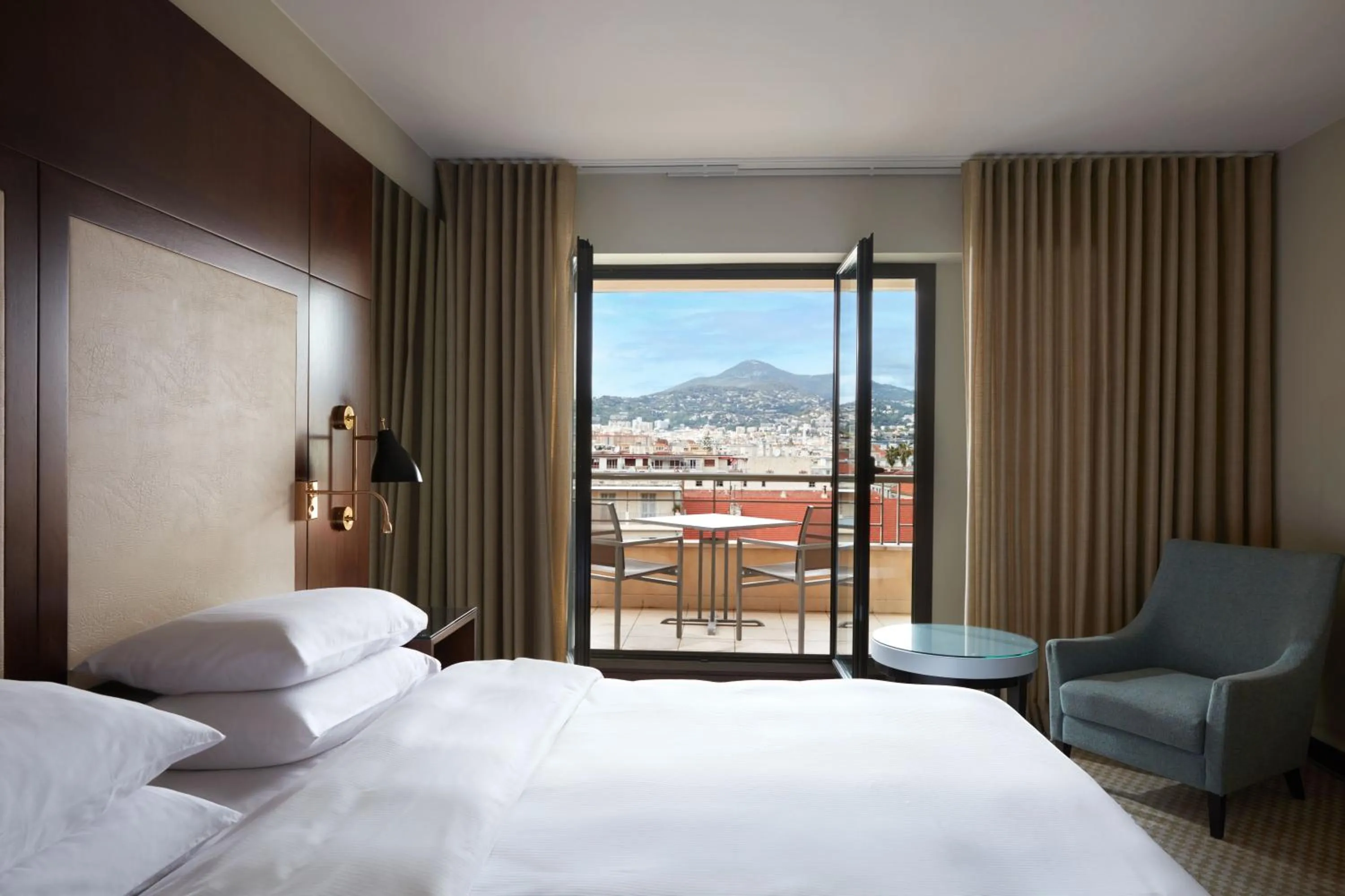 King Room with Mountain View in Hyatt Regency Nice Palais de la Méditerranée