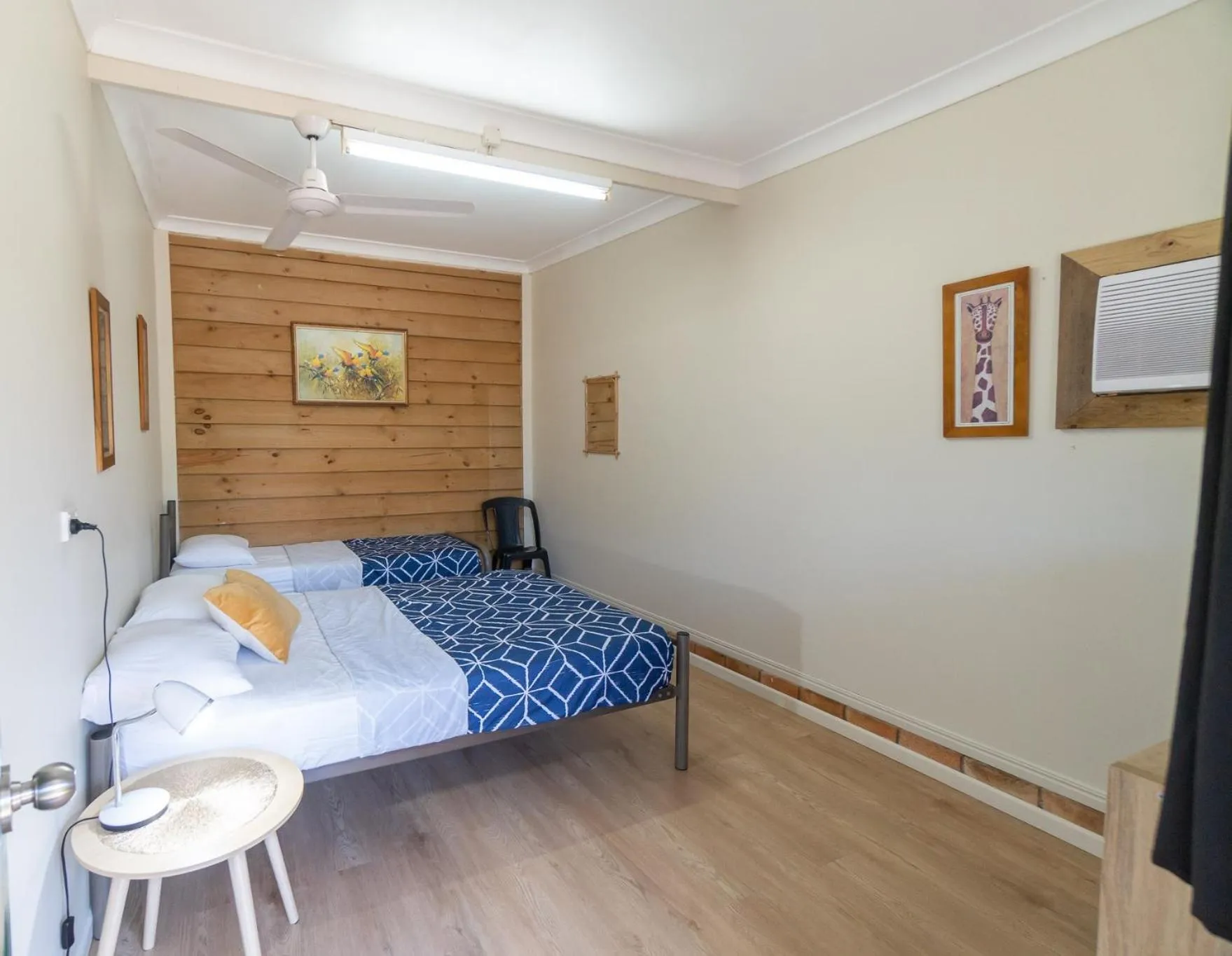 Deluxe Double Room in Woolshed Eco Lodge