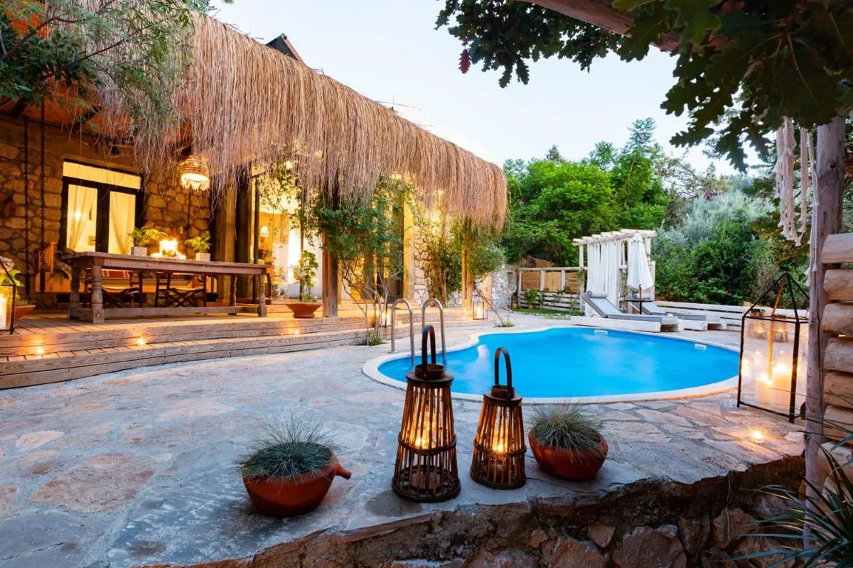 Villa with Private Pool in Nautical Hotel