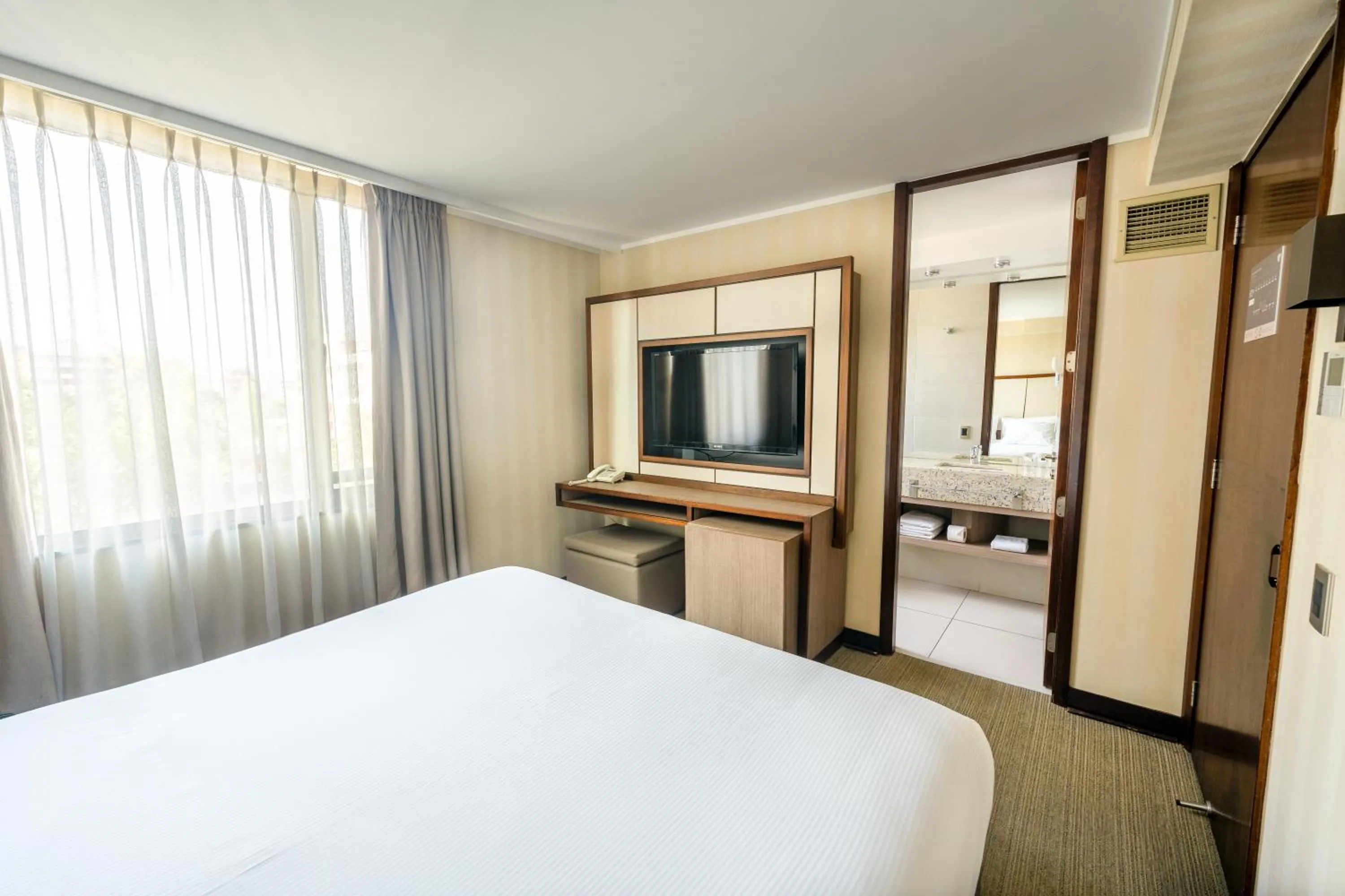 Ejecutiva 1-2 Pers in abba Presidente Suites Santiago