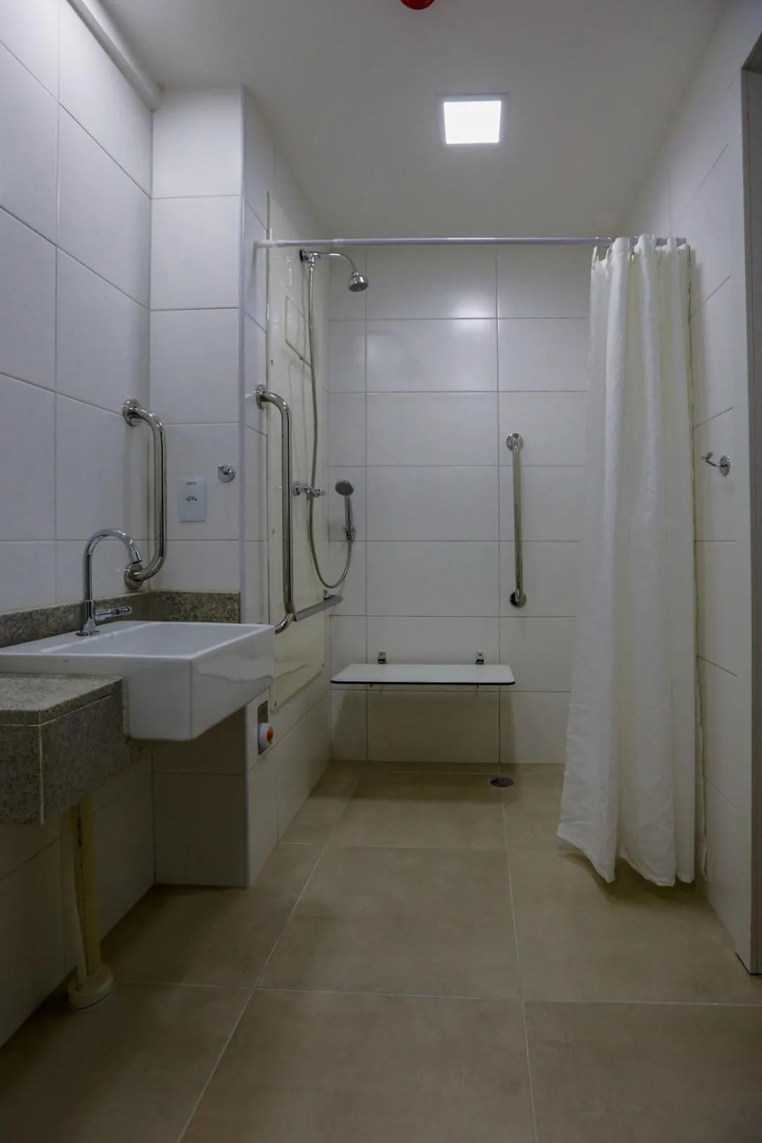 Double Room - Disability Access in Transamerica Fit Recife