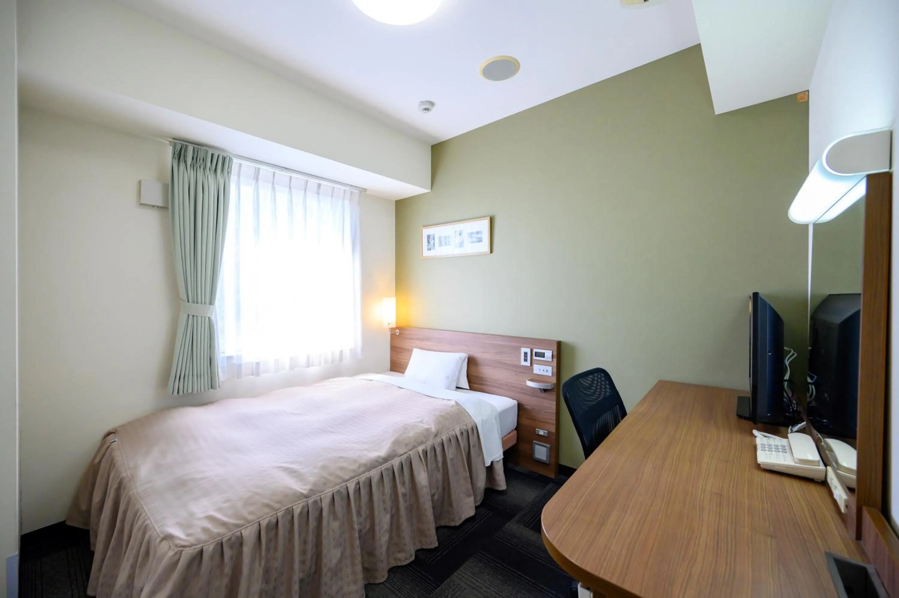 Deluxe Single Room - Smoking in Hotel Econo Kameyama