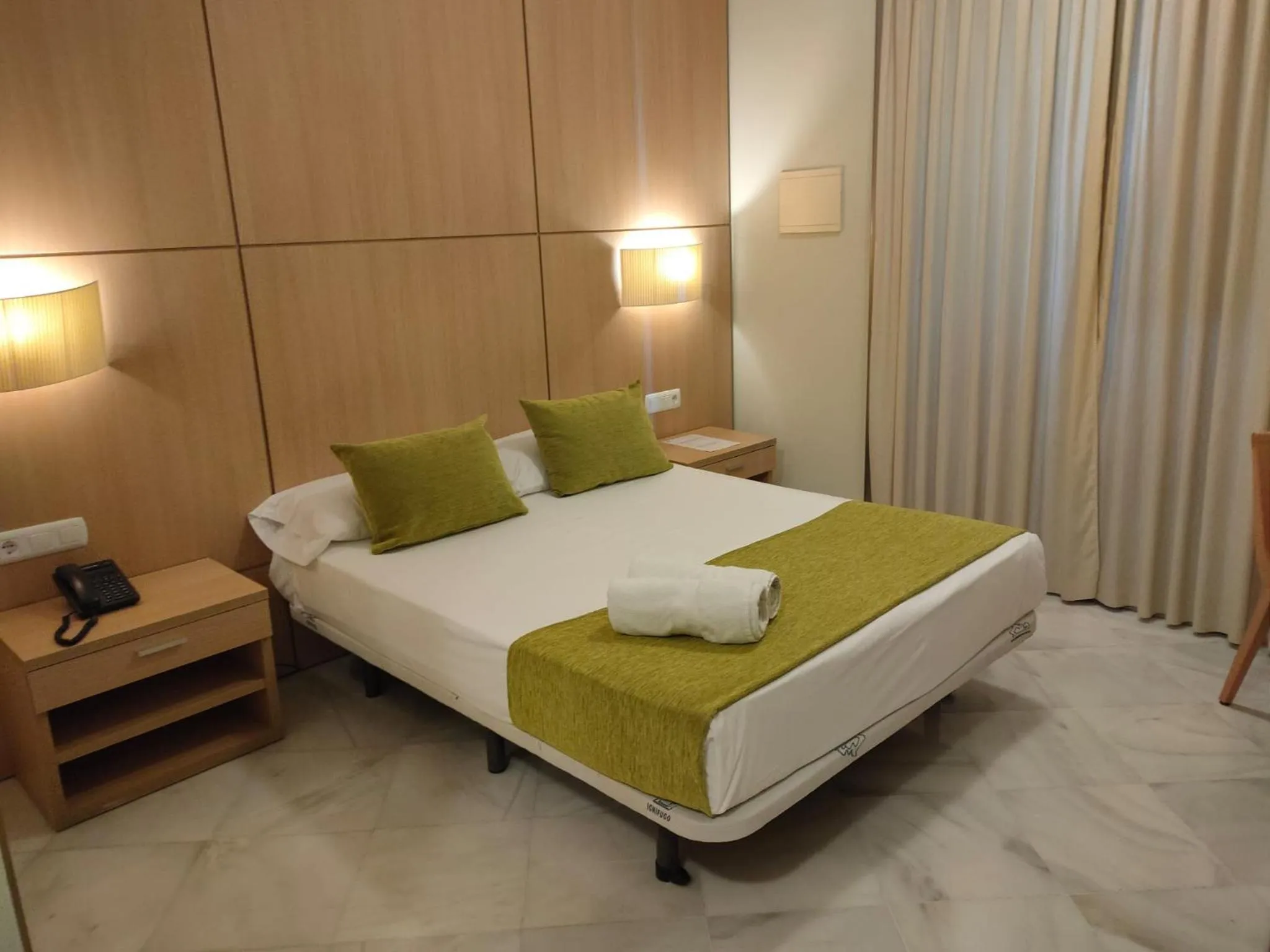 Double or Twin Room in Hotel Boutique Convento Cádiz