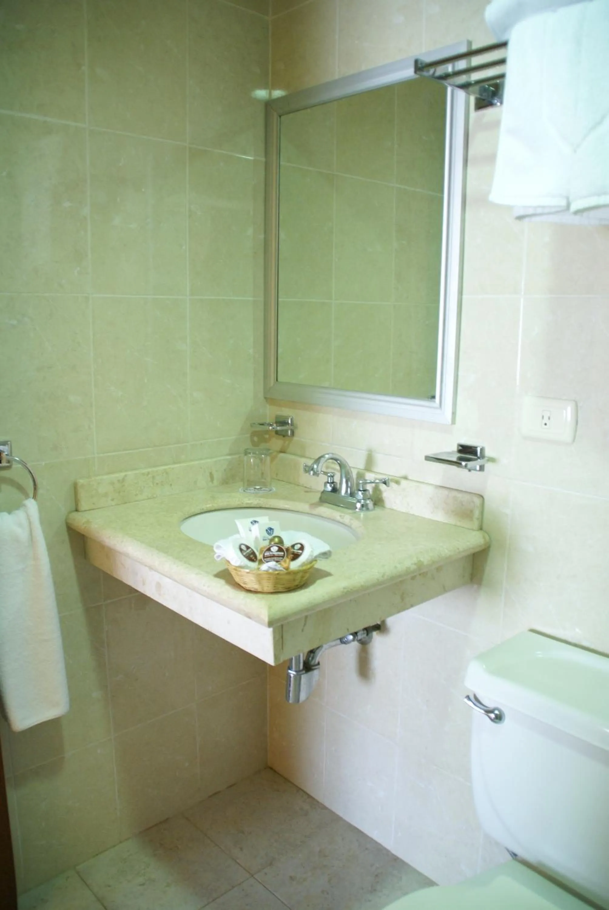 Quadruple Room in Hotel San Francisco