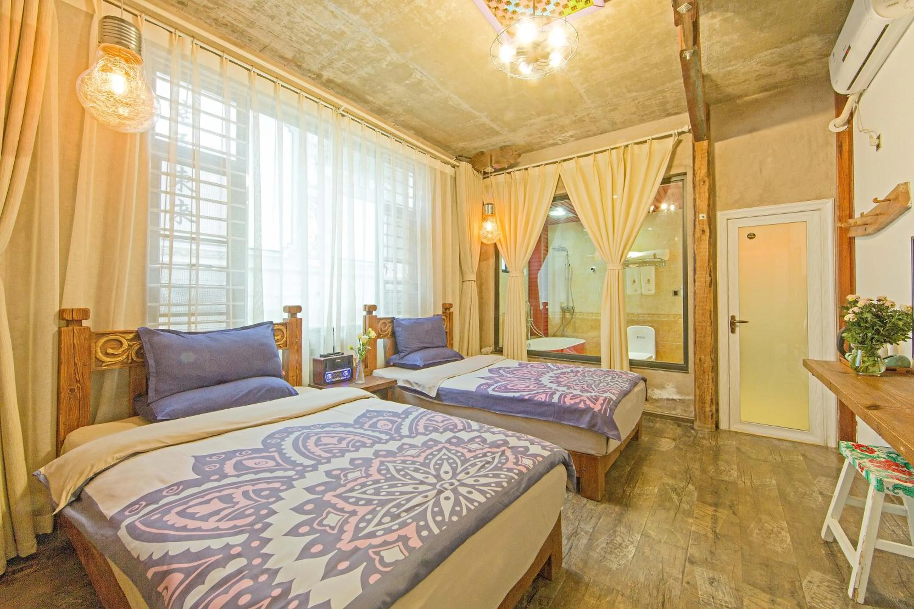 Double or Twin Room with Bathroom in Old Story Inn Dali Ancient Town