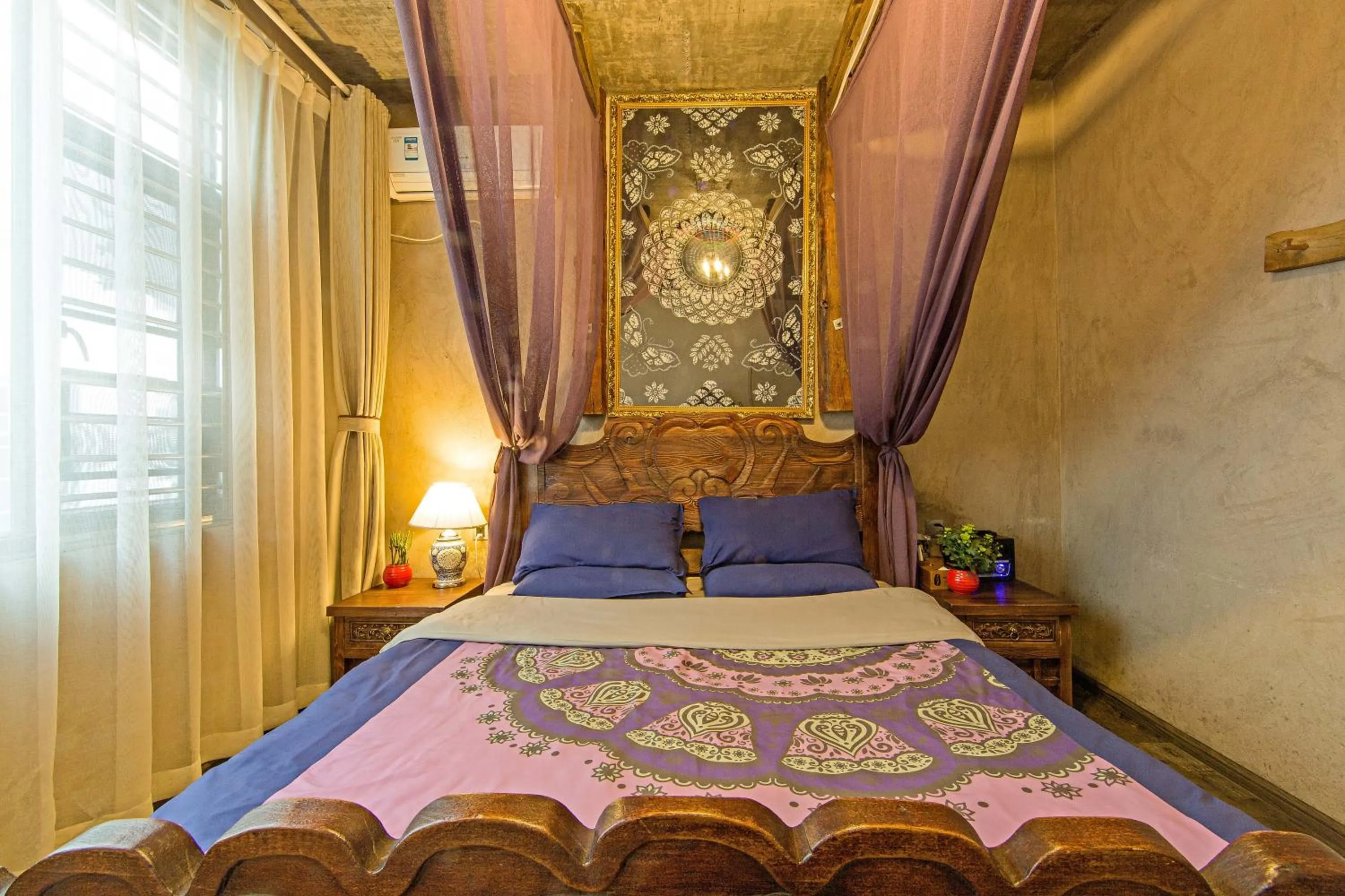 Double Room with Private Bathroom in Old Story Inn Dali Ancient Town