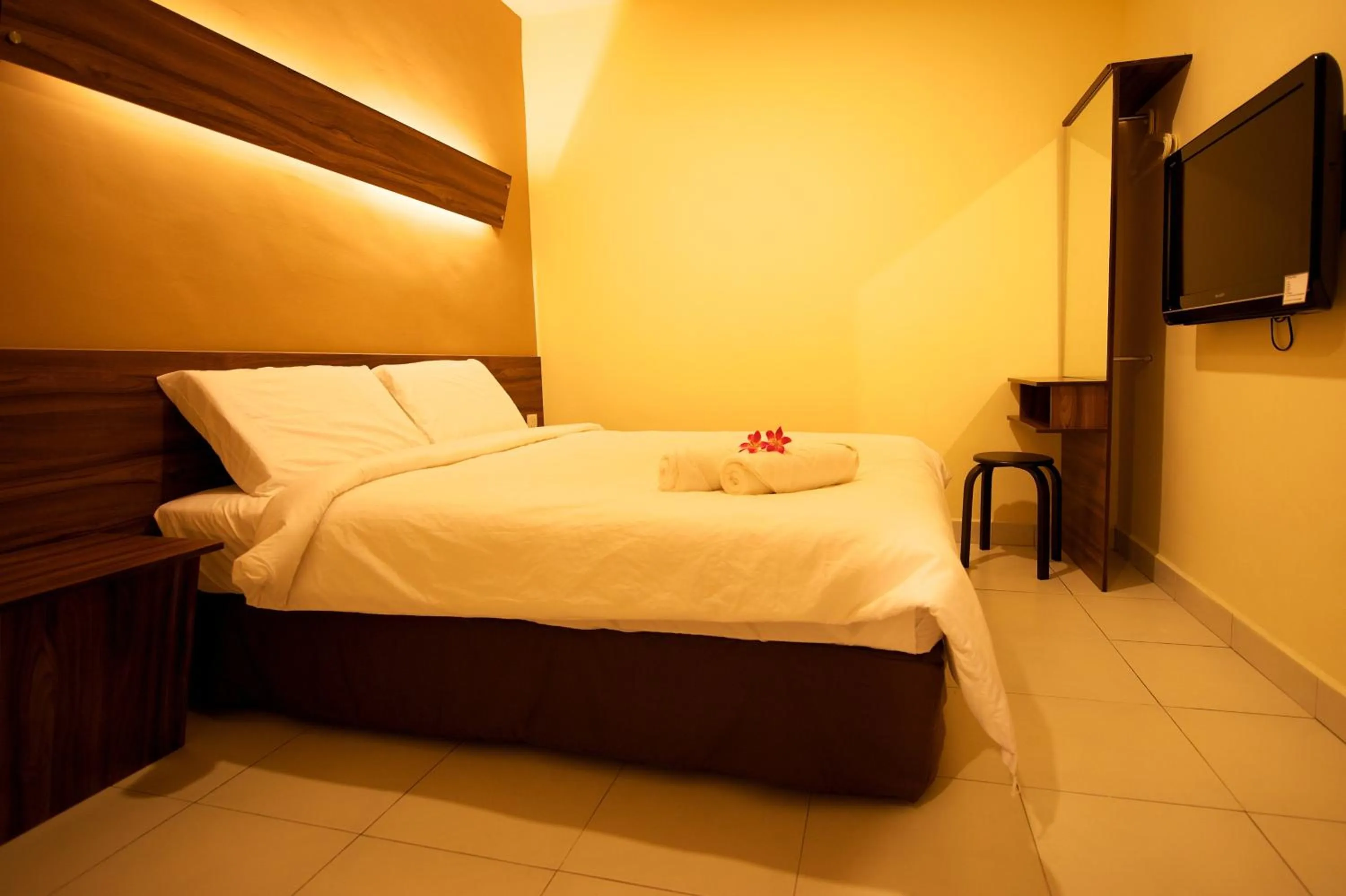 Standard Double or Twin Room in De Botani Hotel